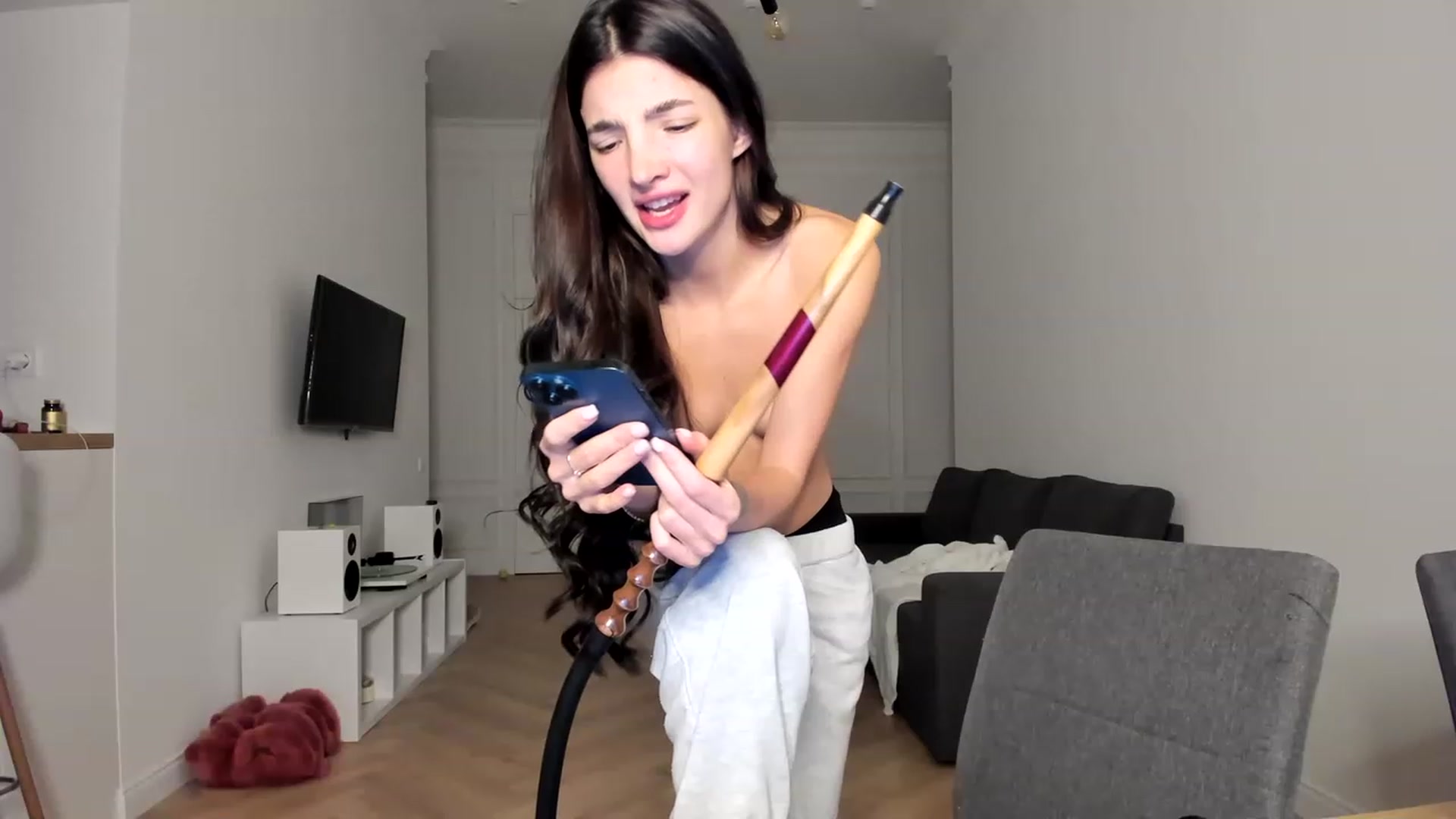 Gallery image thumbnail from SweetKlem's myfreecams stream on, 11/17/2022, 19:40 image 17 of 20