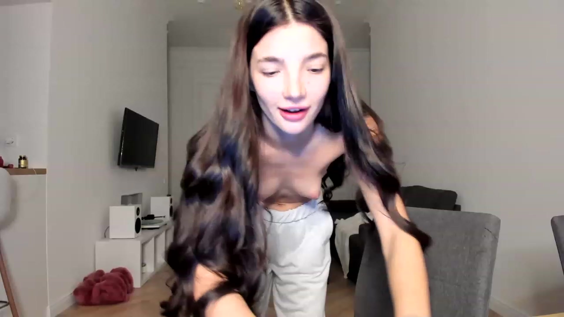 Gallery image thumbnail from SweetKlem's myfreecams stream on, 11/17/2022, 19:40 image 8 of 20