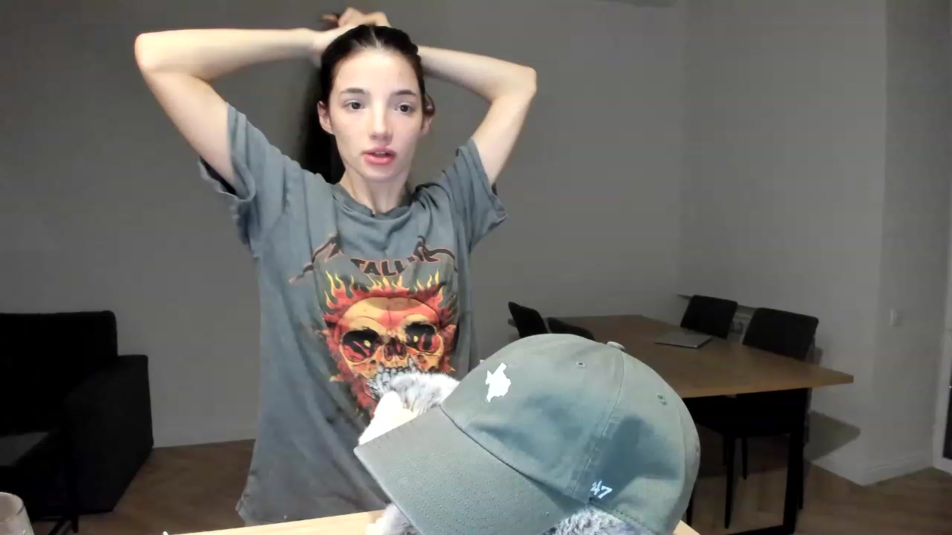Gallery image thumbnail from SweetKlem's myfreecams stream on, 11/22/2022, 20:33 image 4 of 20