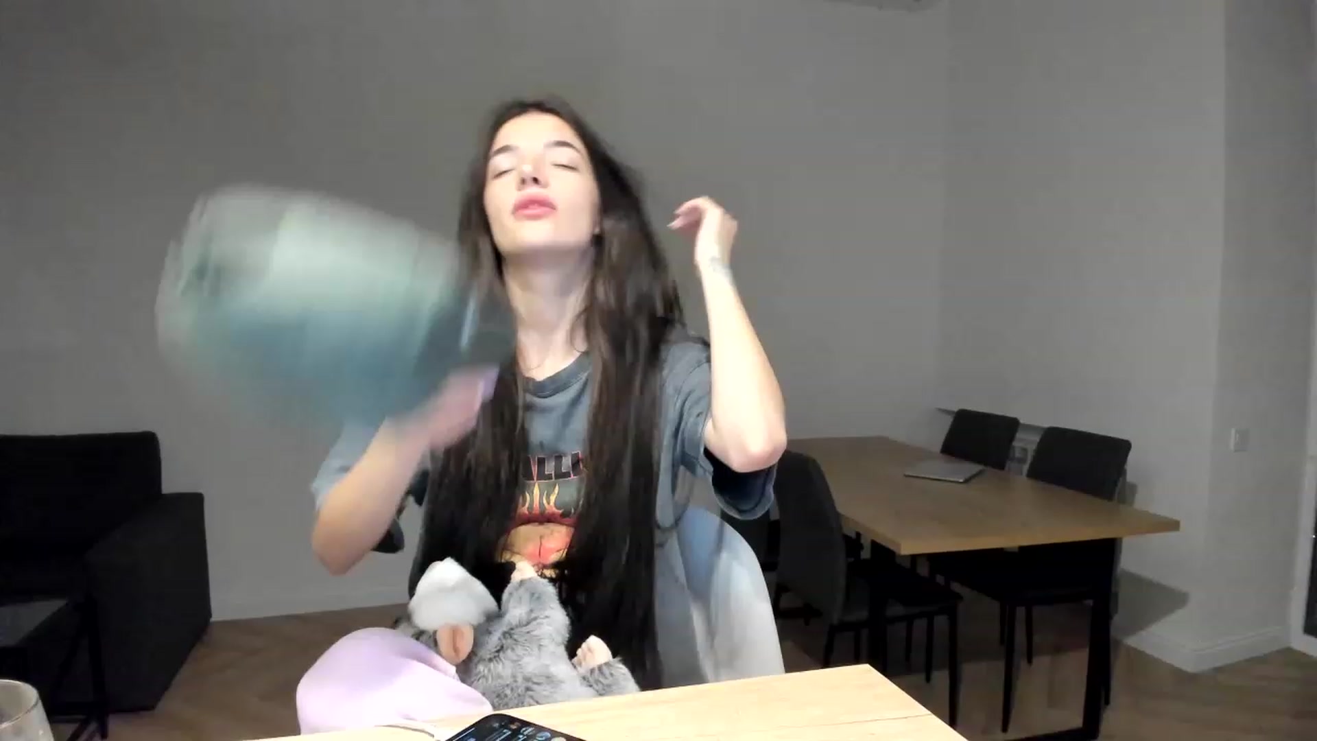 Gallery image thumbnail from SweetKlem's myfreecams stream on, 11/22/2022, 20:33 image 3 of 20