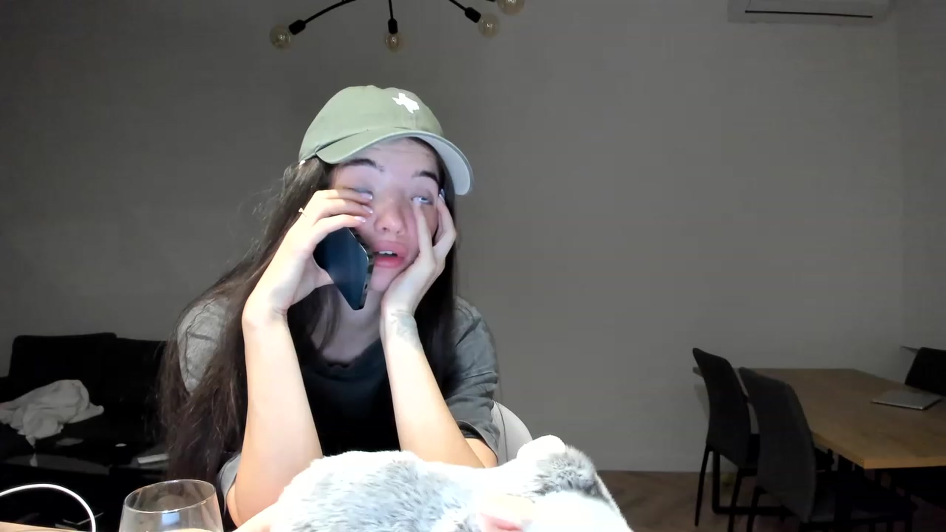 Gallery image thumbnail from SweetKlem's myfreecams stream on, 11/22/2022, 20:56 image 6 of 20