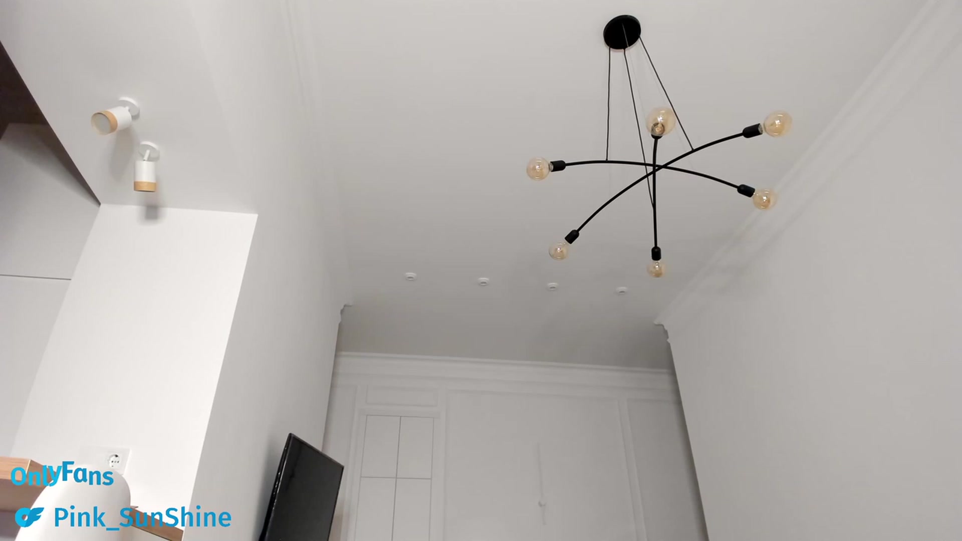 Gallery image thumbnail from SweetKlem's myfreecams stream on, 12/09/2022, 21:32 image 15 of 20