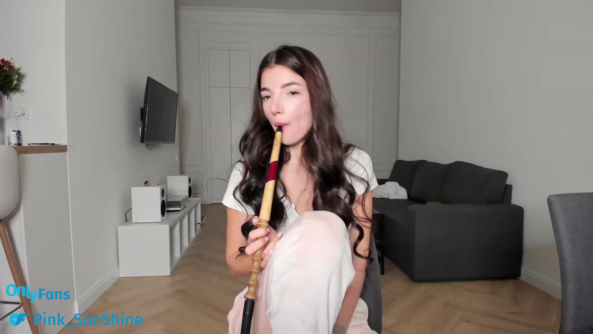 Gallery image thumbnail from SweetKlem's myfreecams stream on, 12/15/2022, 20:28 image 16 of 20