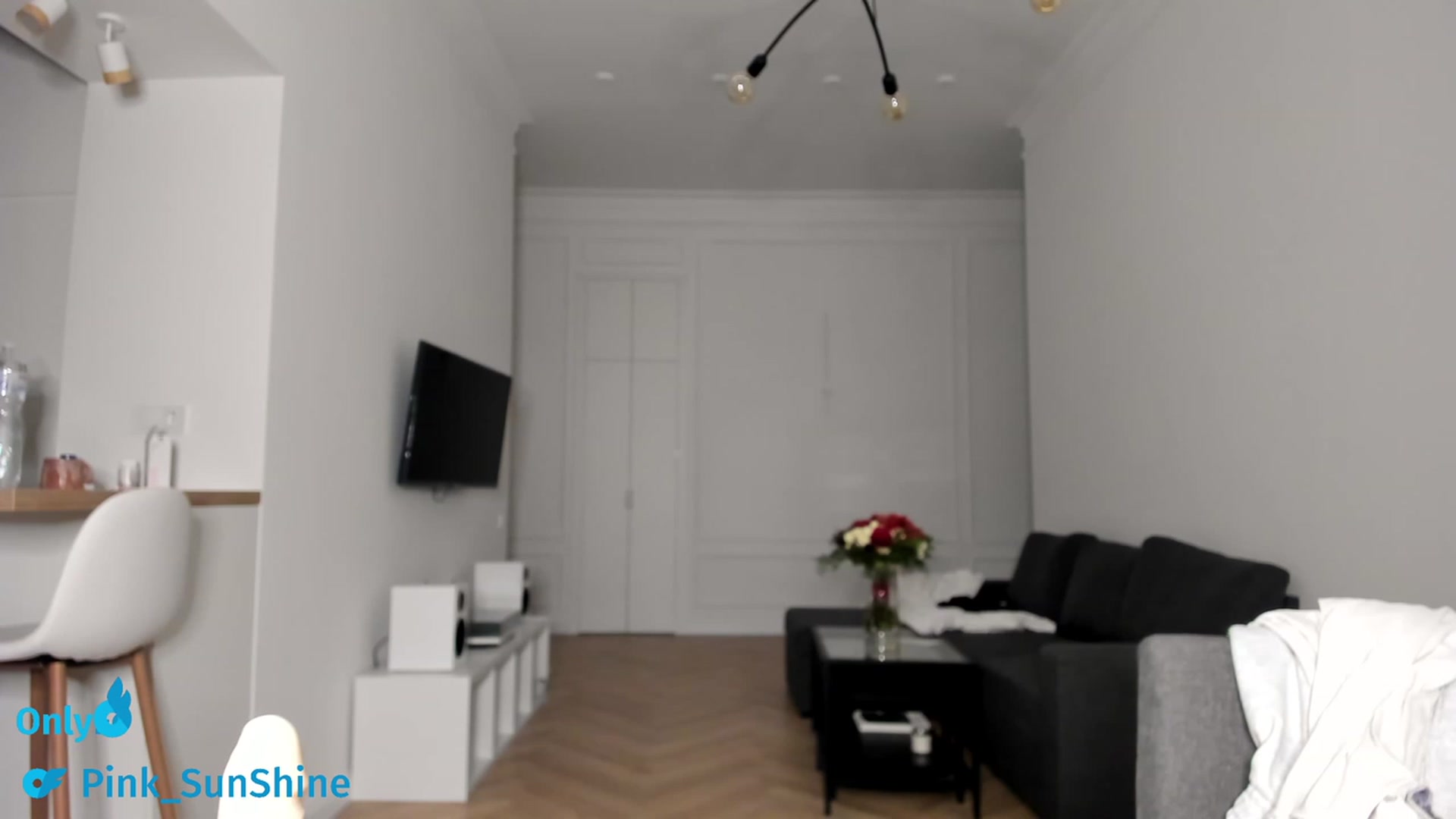 Gallery image thumbnail from SweetKlem's myfreecams stream on, 12/18/2022, 19:41 image 2 of 20