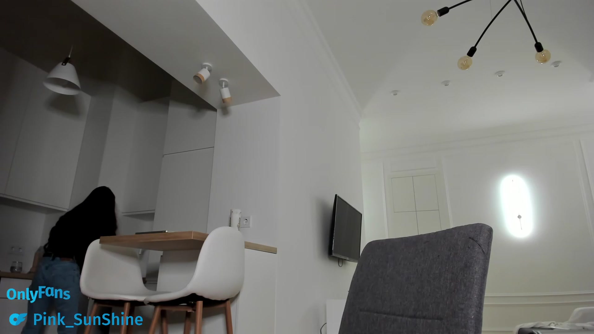 Gallery image thumbnail from SweetKlem's myfreecams stream on, 12/23/2022, 19:20 image 7 of 20