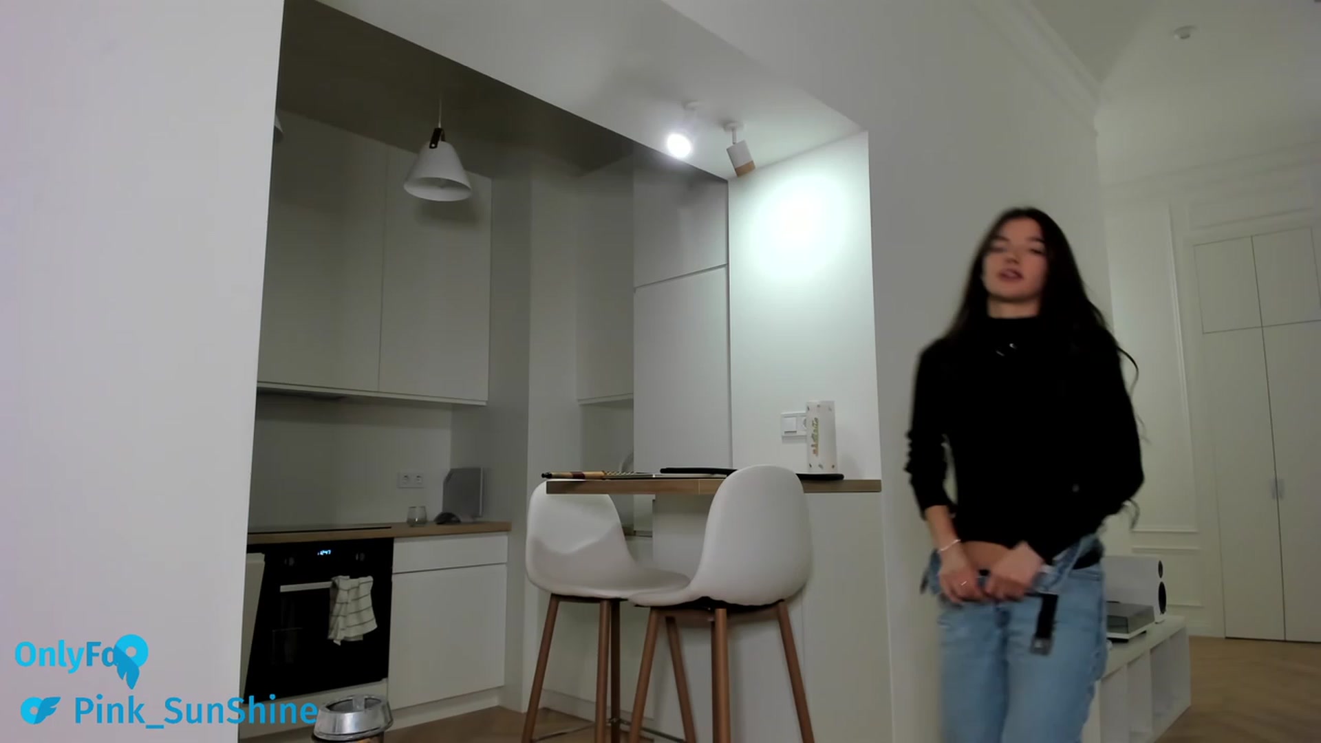 Gallery image thumbnail from SweetKlem's myfreecams stream on, 12/23/2022, 19:20 image 3 of 20