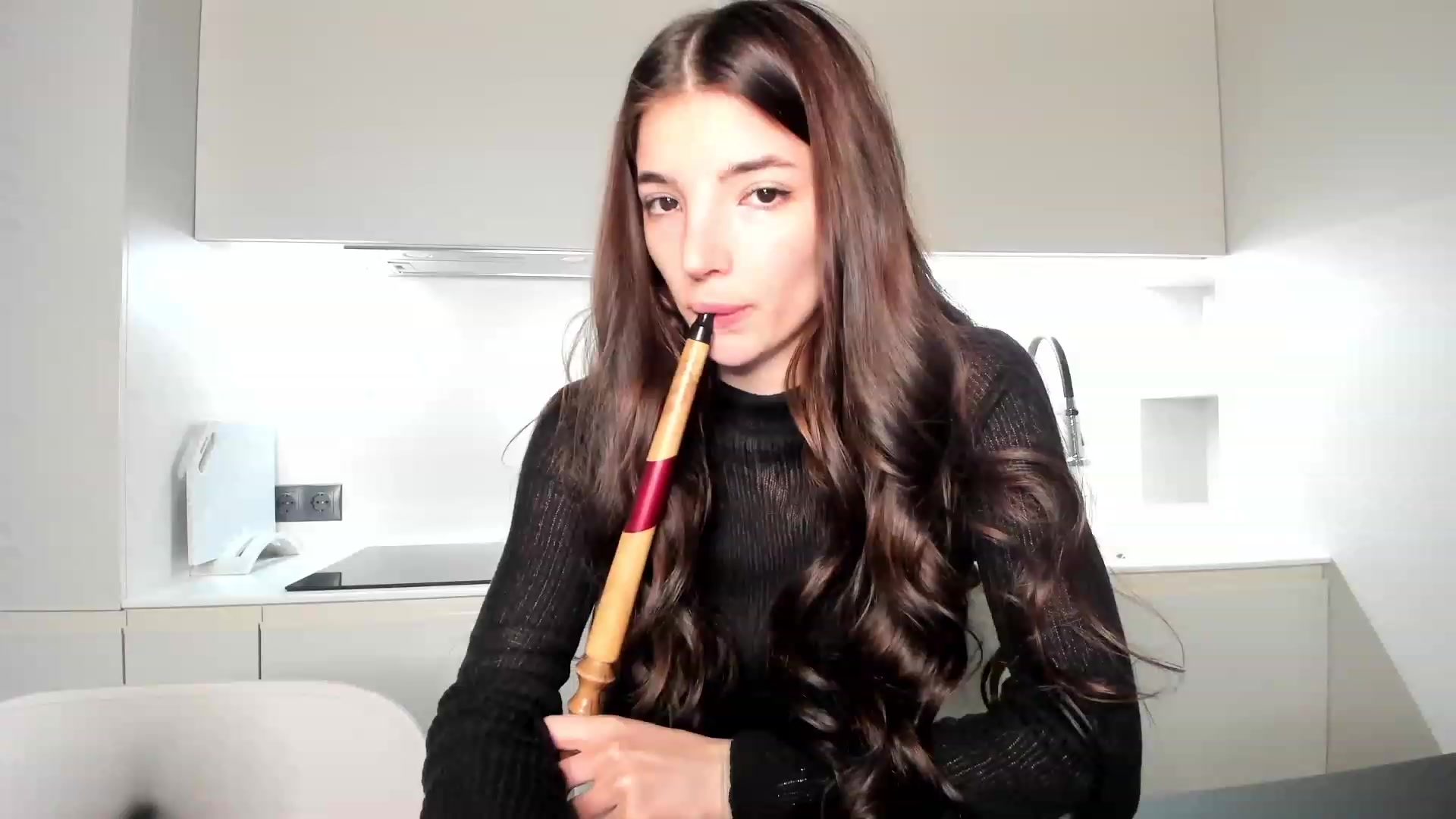 Gallery image thumbnail from SweetKlem's myfreecams stream on, 01/08/2023, 16:53 image 2 of 20