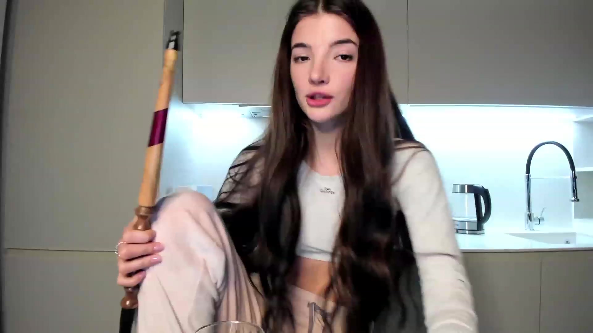 Gallery image thumbnail from SweetKlem's myfreecams stream on, 01/21/2023, 20:03 image 3 of 20