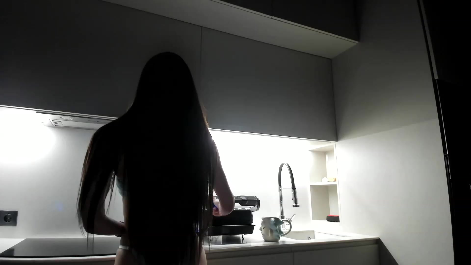 Gallery image thumbnail from SweetKlem's myfreecams stream on, 02/05/2023, 23:34 image 12 of 20