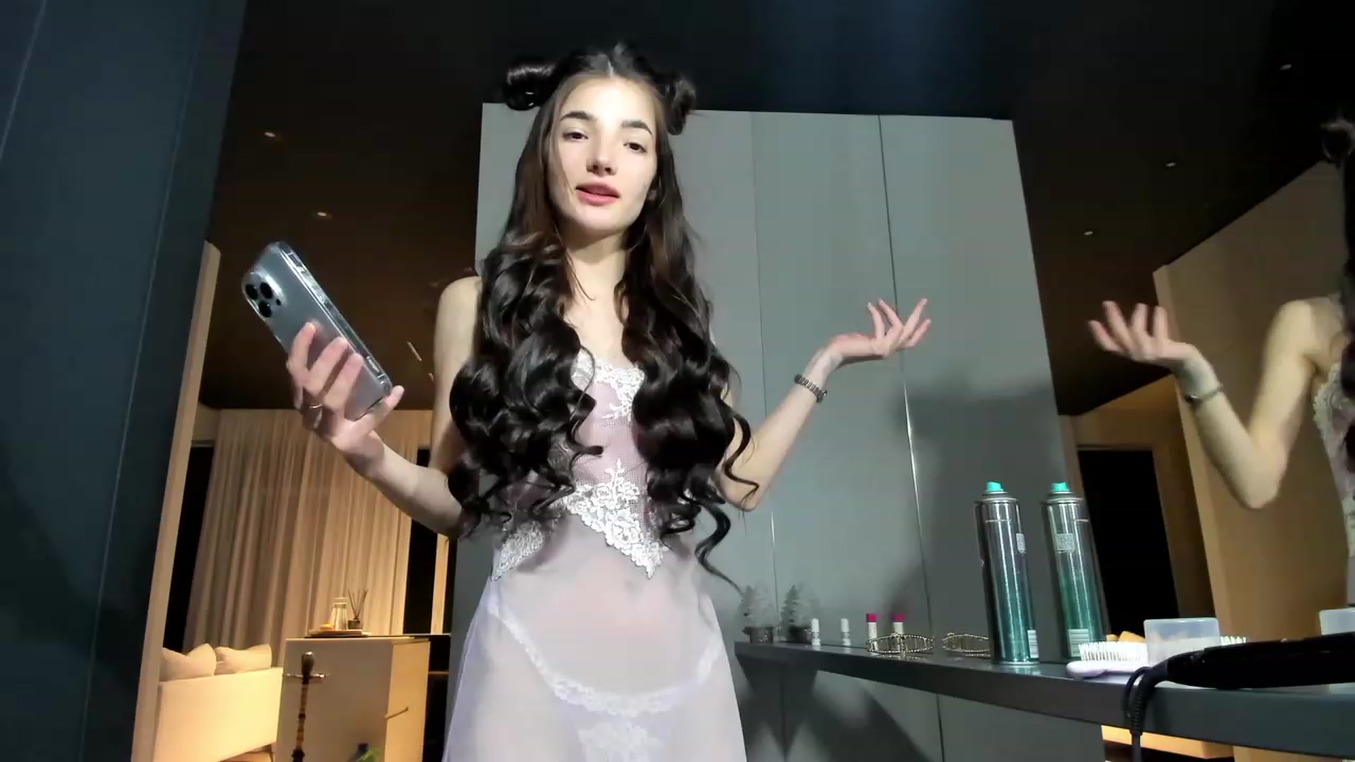 Gallery image thumbnail from SweetKlem's myfreecams stream on, 02/12/2023, 19:59 image 19 of 20