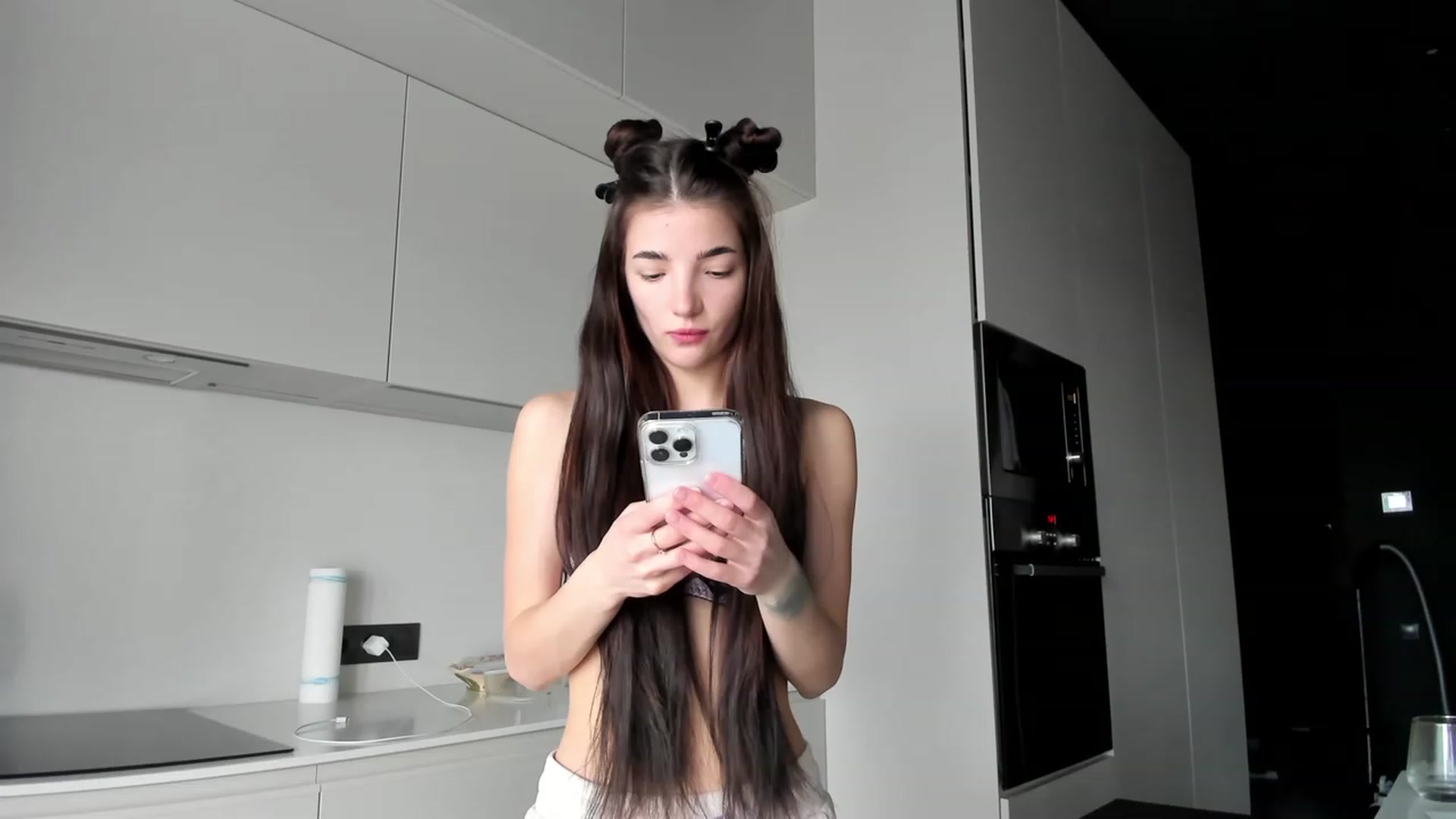 Gallery image thumbnail from SweetKlem's myfreecams stream on, 02/14/2023, 13:20 image 1 of 20