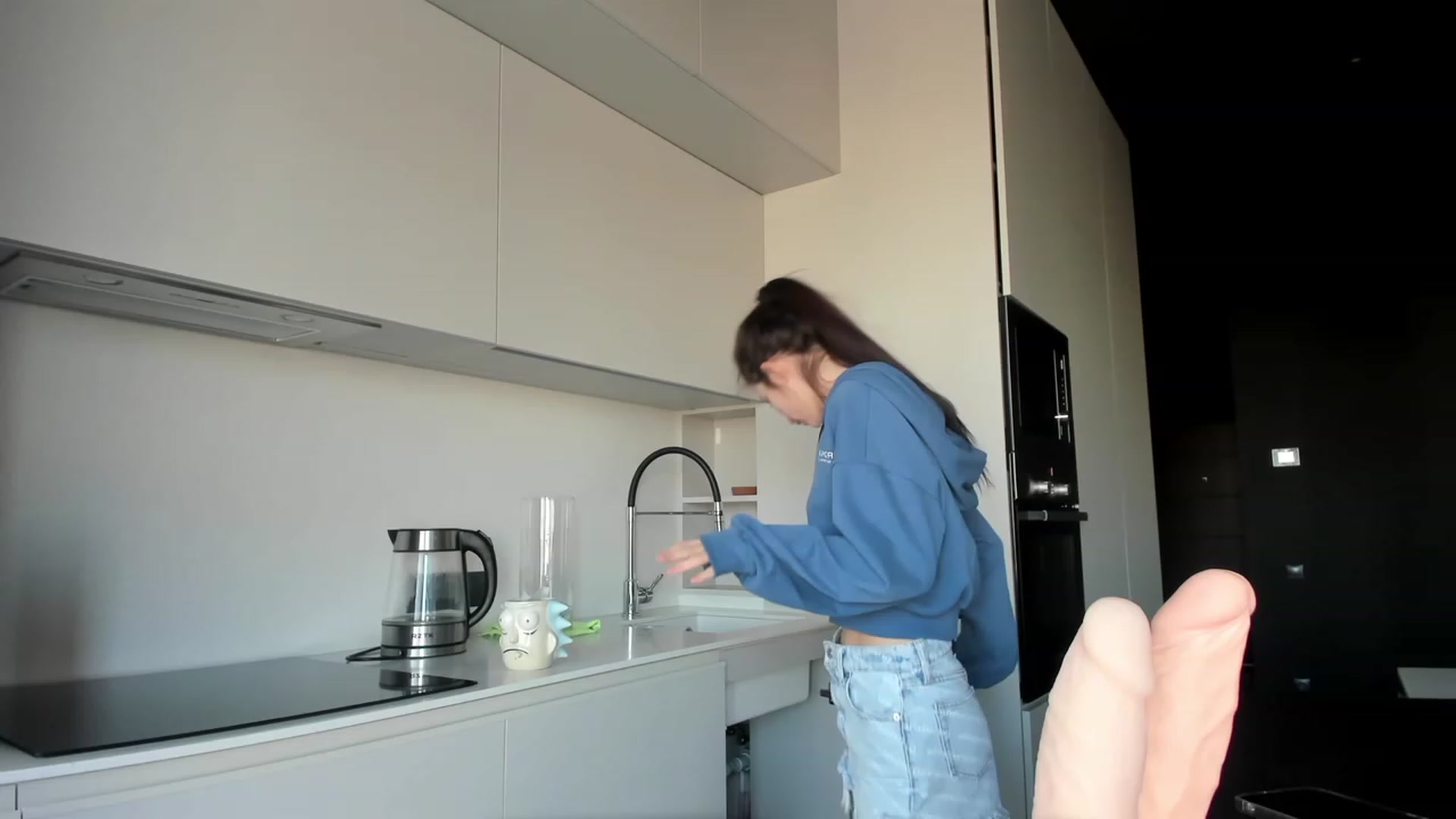 Gallery image thumbnail from SweetKlem's myfreecams stream on, 03/02/2023, 14:14 image 14 of 20