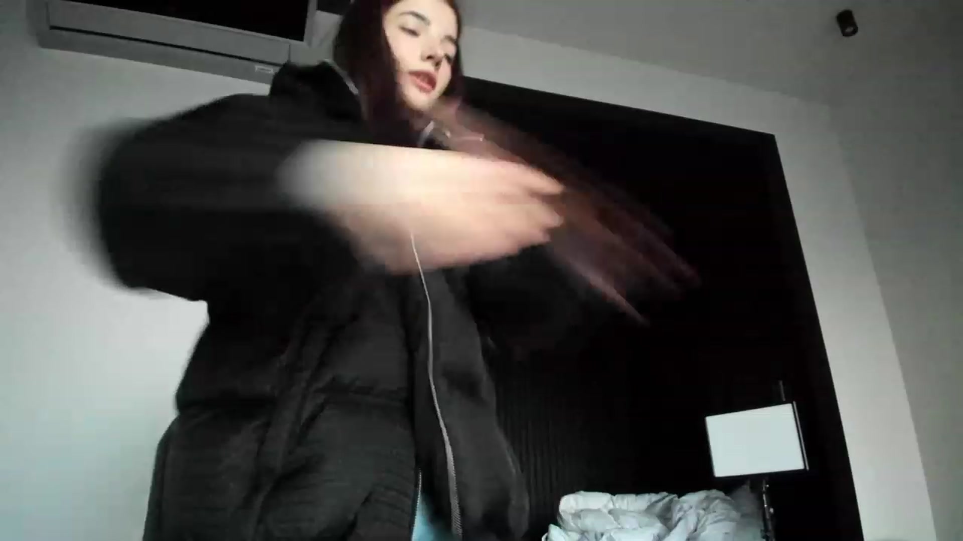 Gallery image thumbnail from SweetKlem's myfreecams stream on, 03/02/2023, 15:42 image 20 of 20