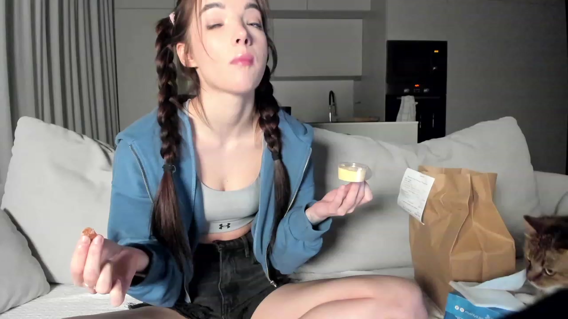 Gallery image thumbnail from SweetKlem's myfreecams stream on, 03/04/2023, 23:04 image 1 of 20