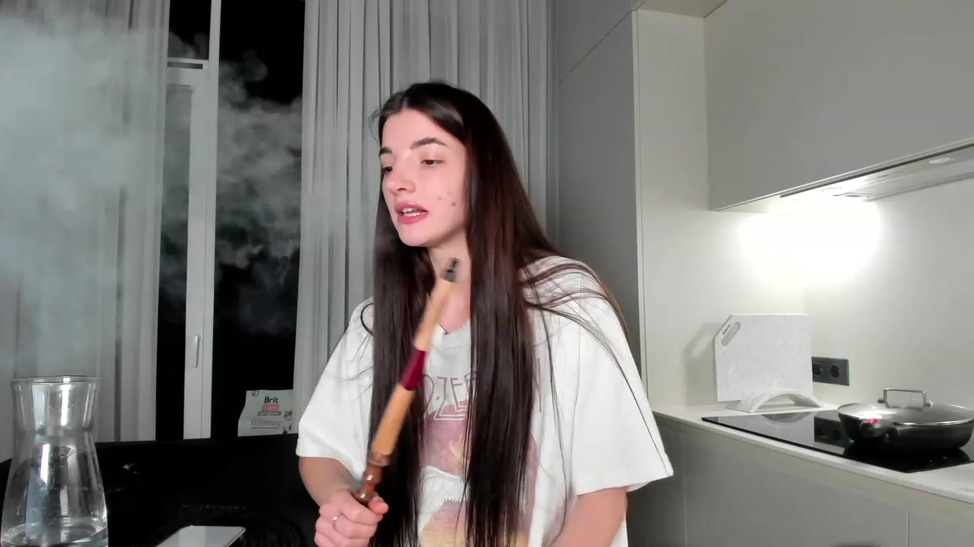 Gallery image thumbnail from SweetKlem's myfreecams stream on, 03/06/2023, 20:32 image 18 of 20