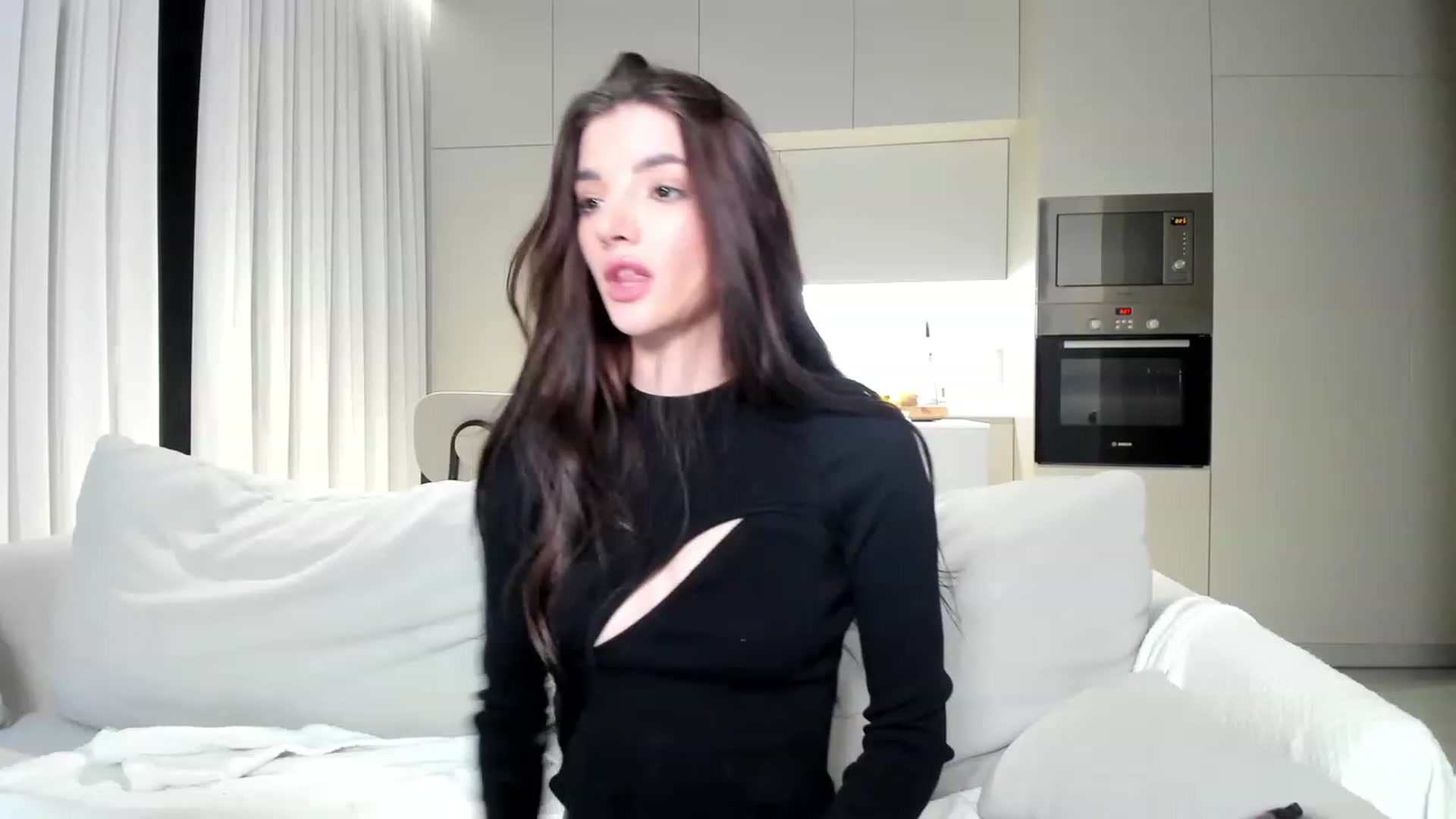 Gallery image thumbnail from SweetKlem's myfreecams stream on, 03/07/2023, 21:10 image 2 of 20