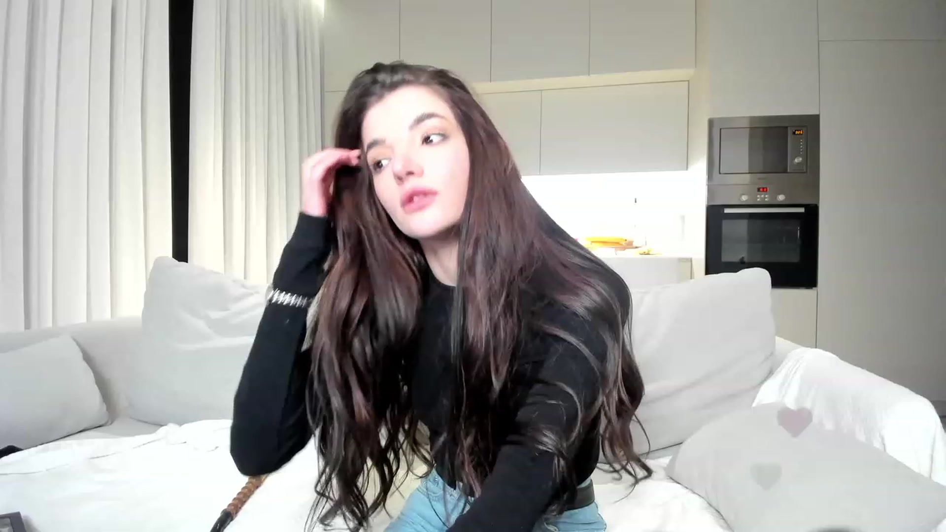Gallery image thumbnail from SweetKlem's myfreecams stream on, 03/07/2023, 23:11 image 13 of 20