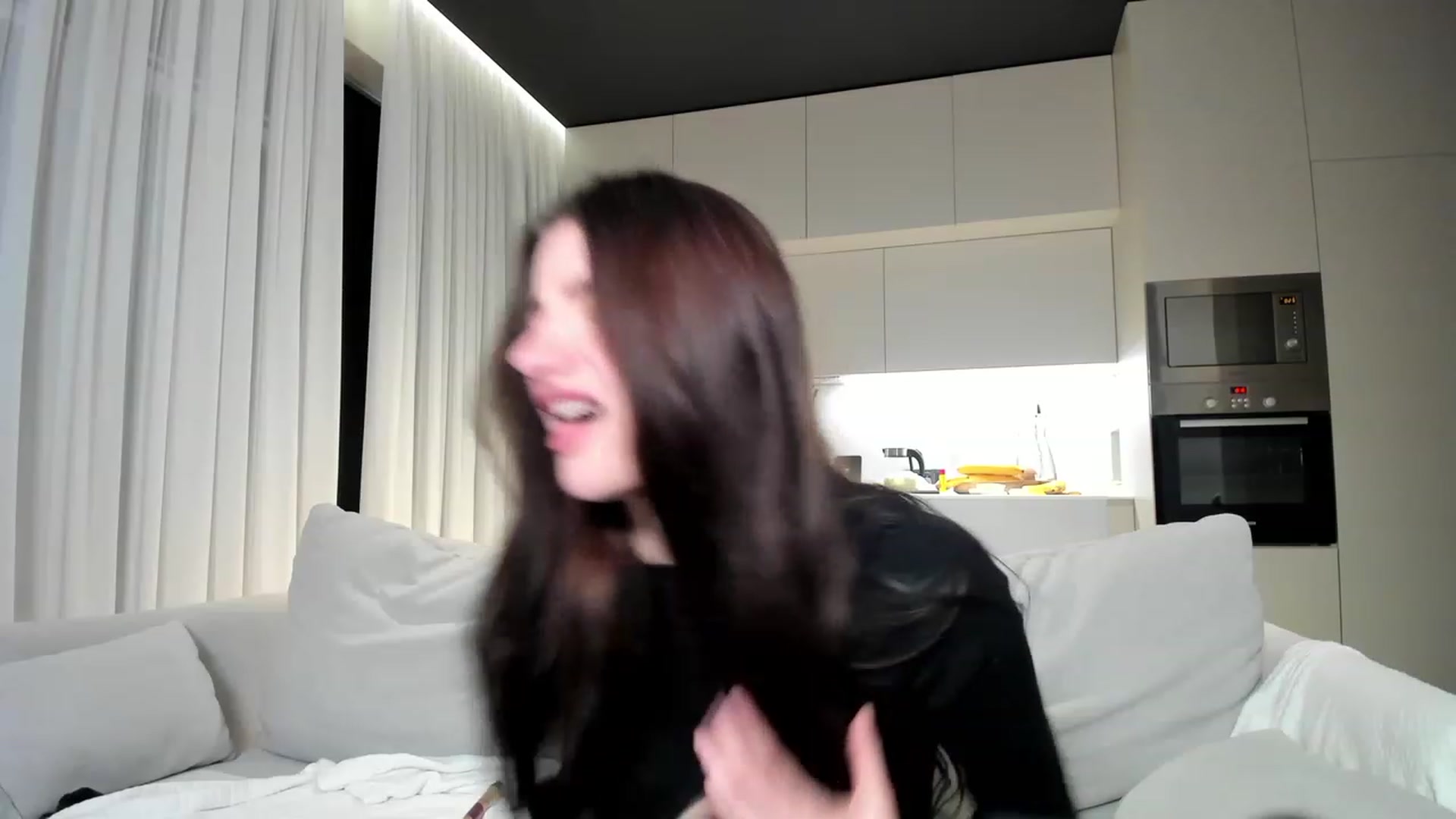 Gallery image thumbnail from SweetKlem's myfreecams stream on, 03/07/2023, 23:11 image 19 of 20