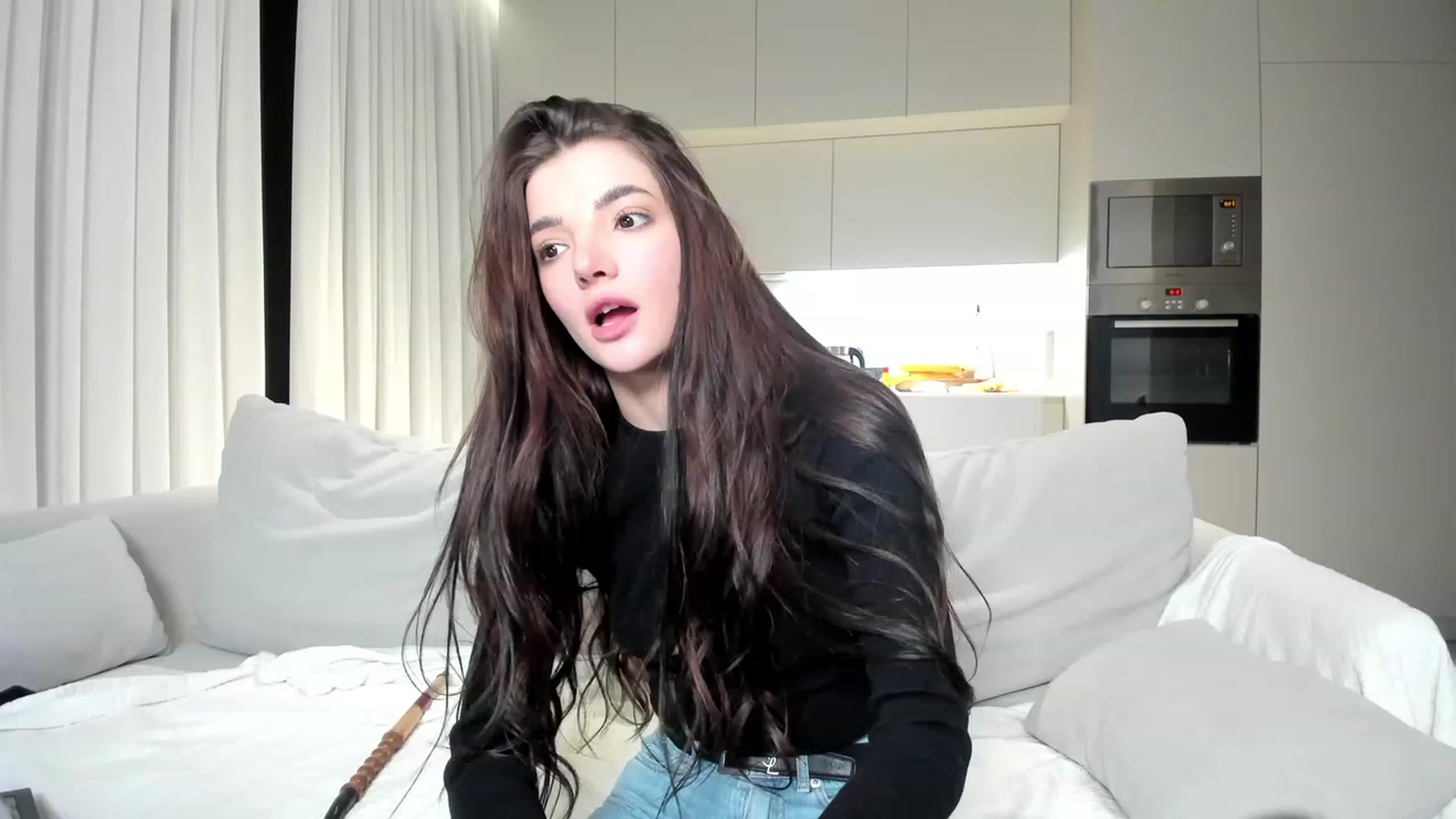 Gallery image thumbnail from SweetKlem's myfreecams stream on, 03/07/2023, 23:11 image 12 of 20