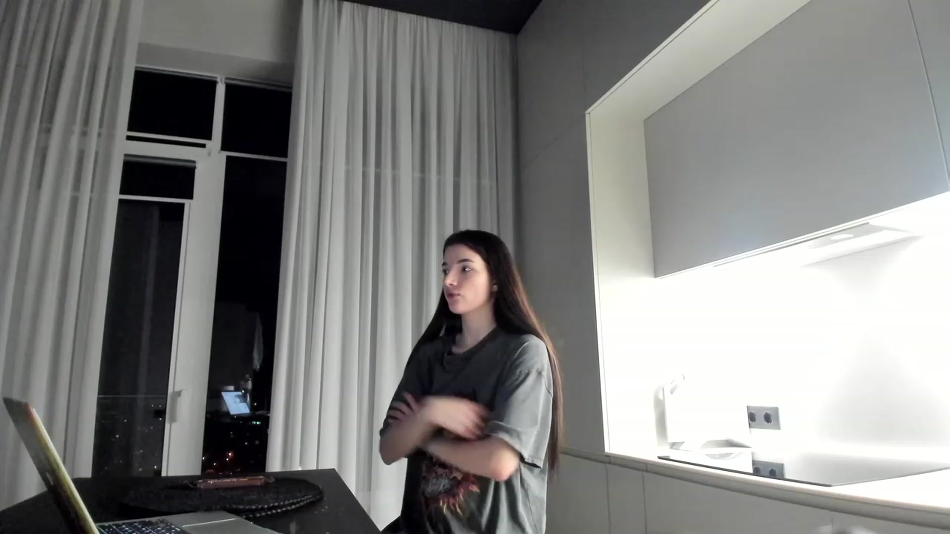 Gallery image thumbnail from SweetKlem's myfreecams stream on, 03/10/2023, 19:45 image 11 of 20