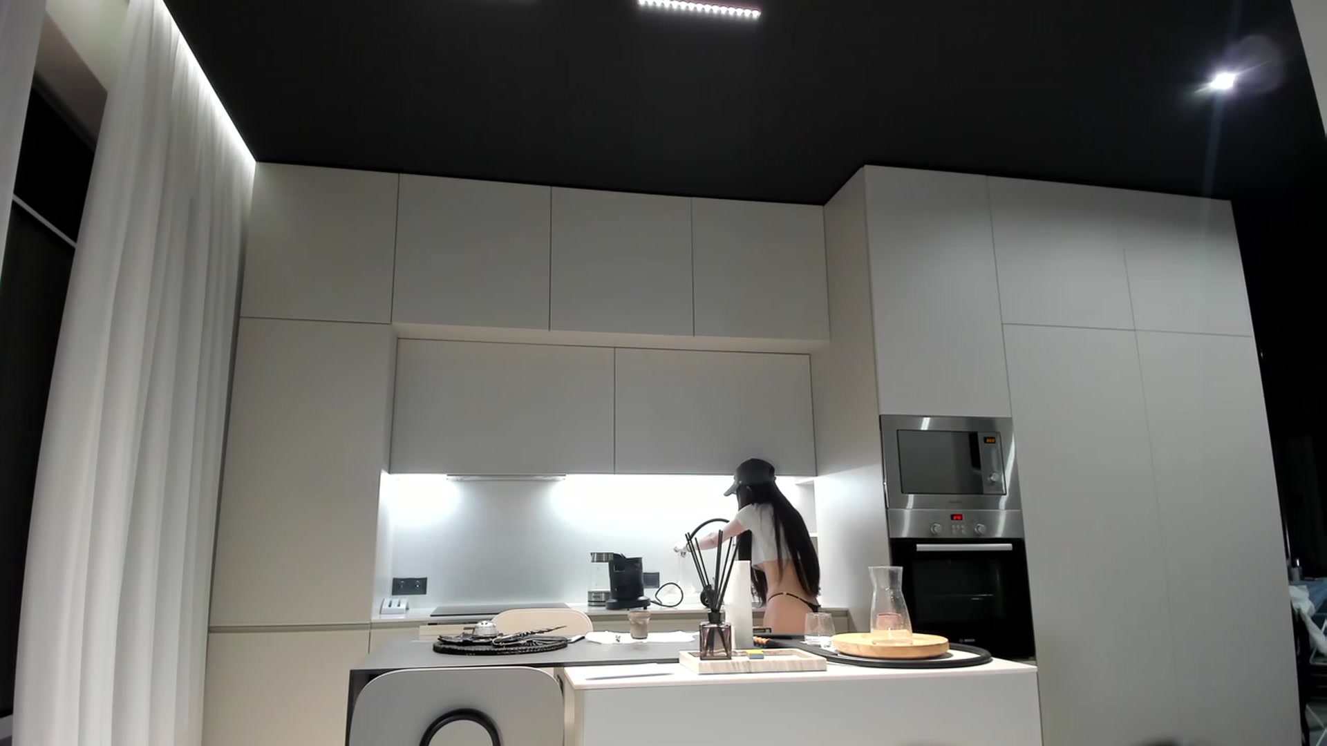 Gallery image thumbnail from SweetKlem's myfreecams stream on, 03/13/2023, 24:44 image 5 of 20