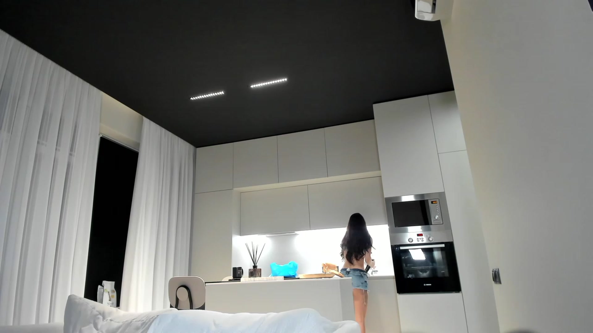 Gallery image thumbnail from SweetKlem's myfreecams stream on, 03/15/2023, 24:21 image 1 of 20