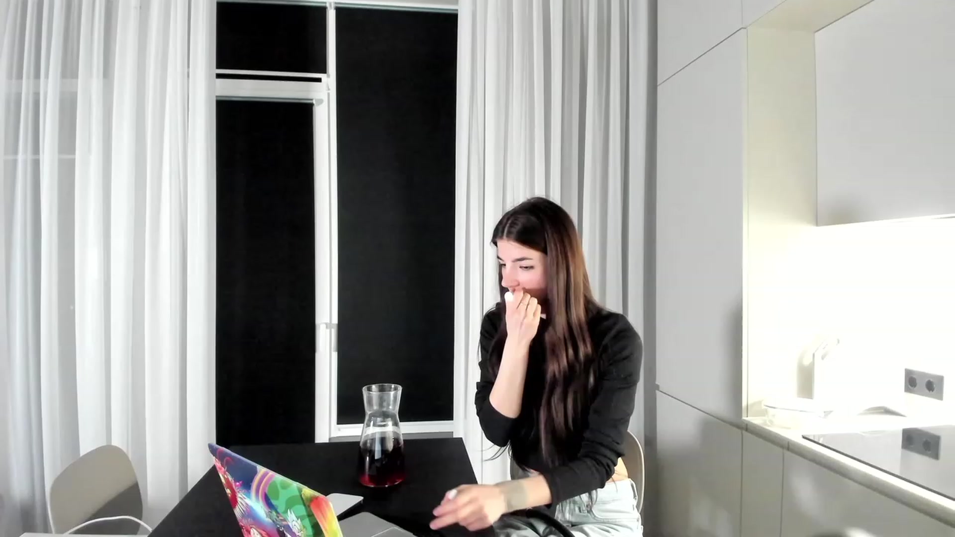 Gallery image thumbnail from SweetKlem's myfreecams stream on, 03/20/2023, 22:49 image 5 of 20