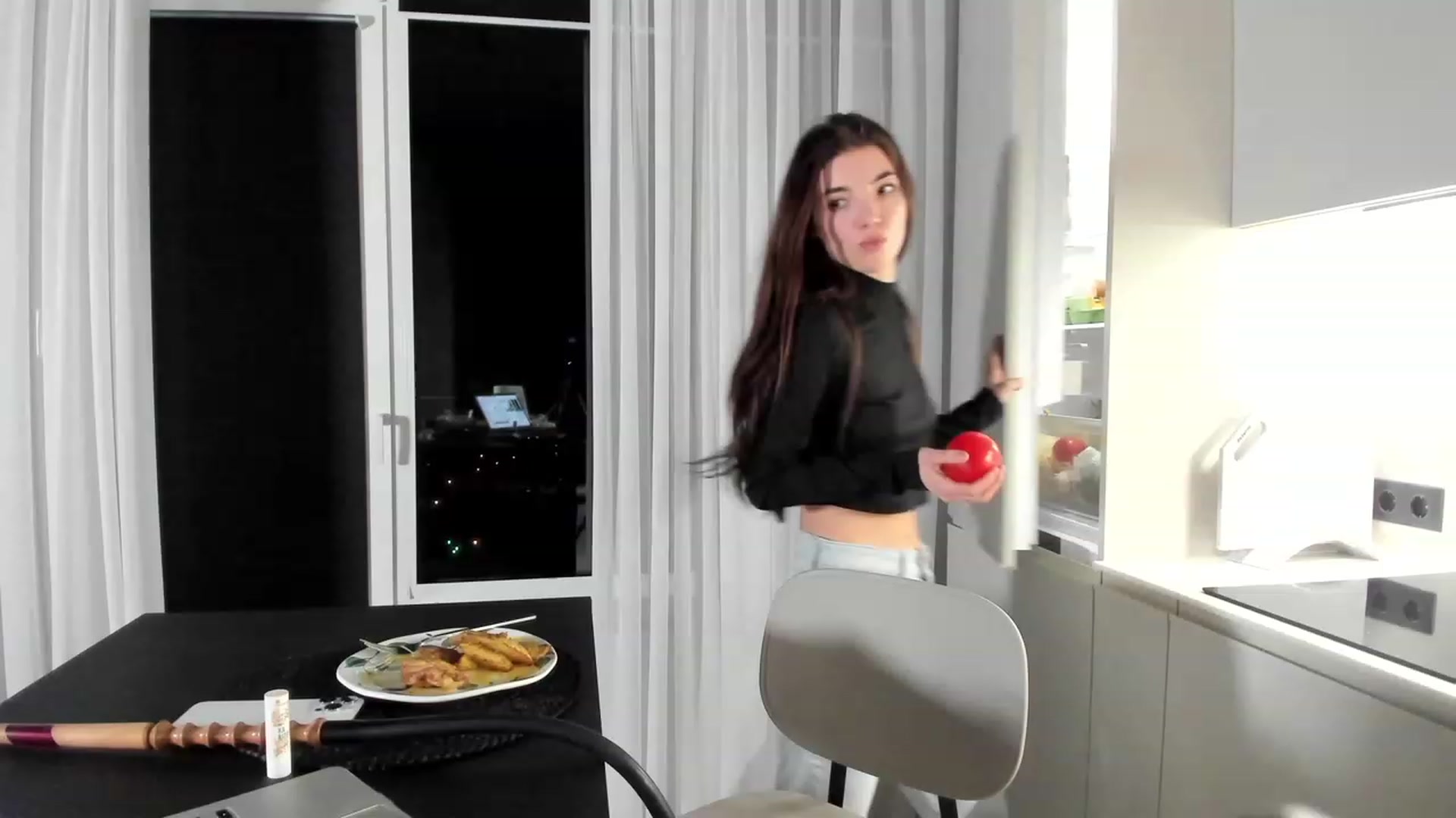 Gallery image thumbnail from SweetKlem's myfreecams stream on, 03/20/2023, 23:55 image 4 of 20