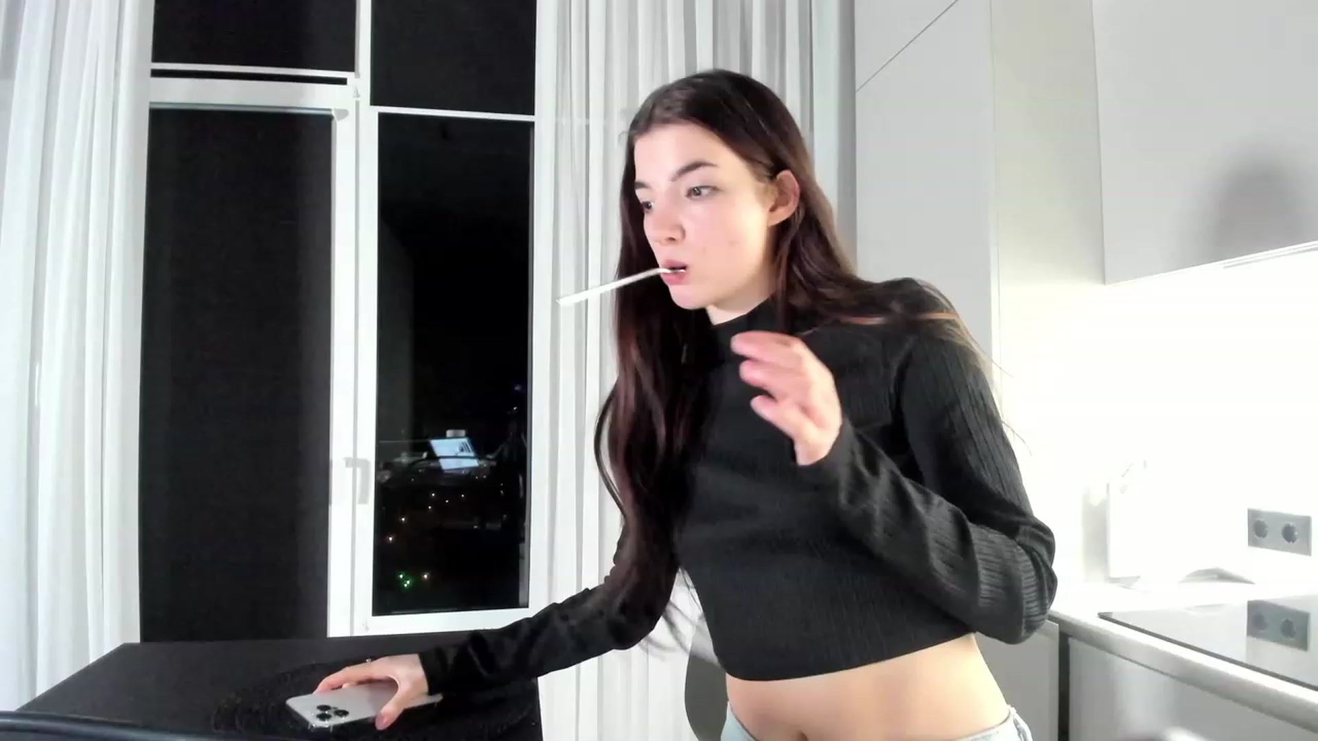 Gallery image thumbnail from SweetKlem's myfreecams stream on, 03/20/2023, 23:55 image 8 of 20