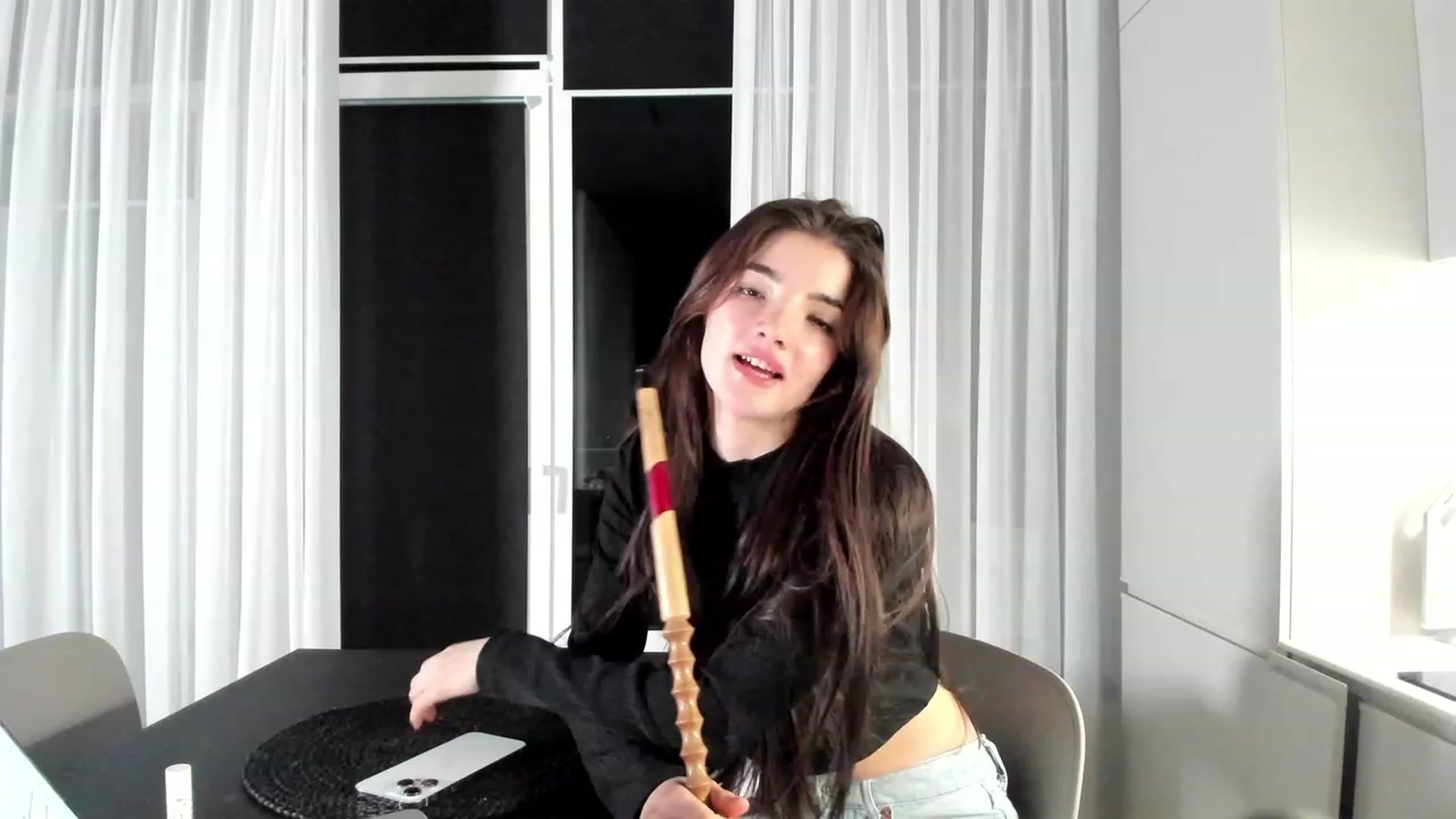 Gallery image thumbnail from SweetKlem's myfreecams stream on, 03/20/2023, 23:55 image 9 of 20
