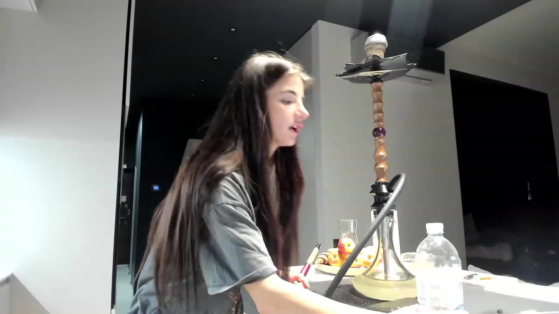 Gallery image thumbnail from SweetKlem's myfreecams stream on, 03/30/2023, 19:52 image 1 of 20