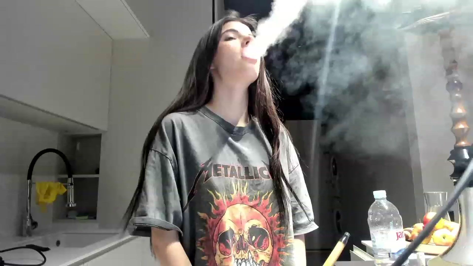 Gallery image thumbnail from SweetKlem's myfreecams stream on, 03/30/2023, 19:52 image 17 of 20