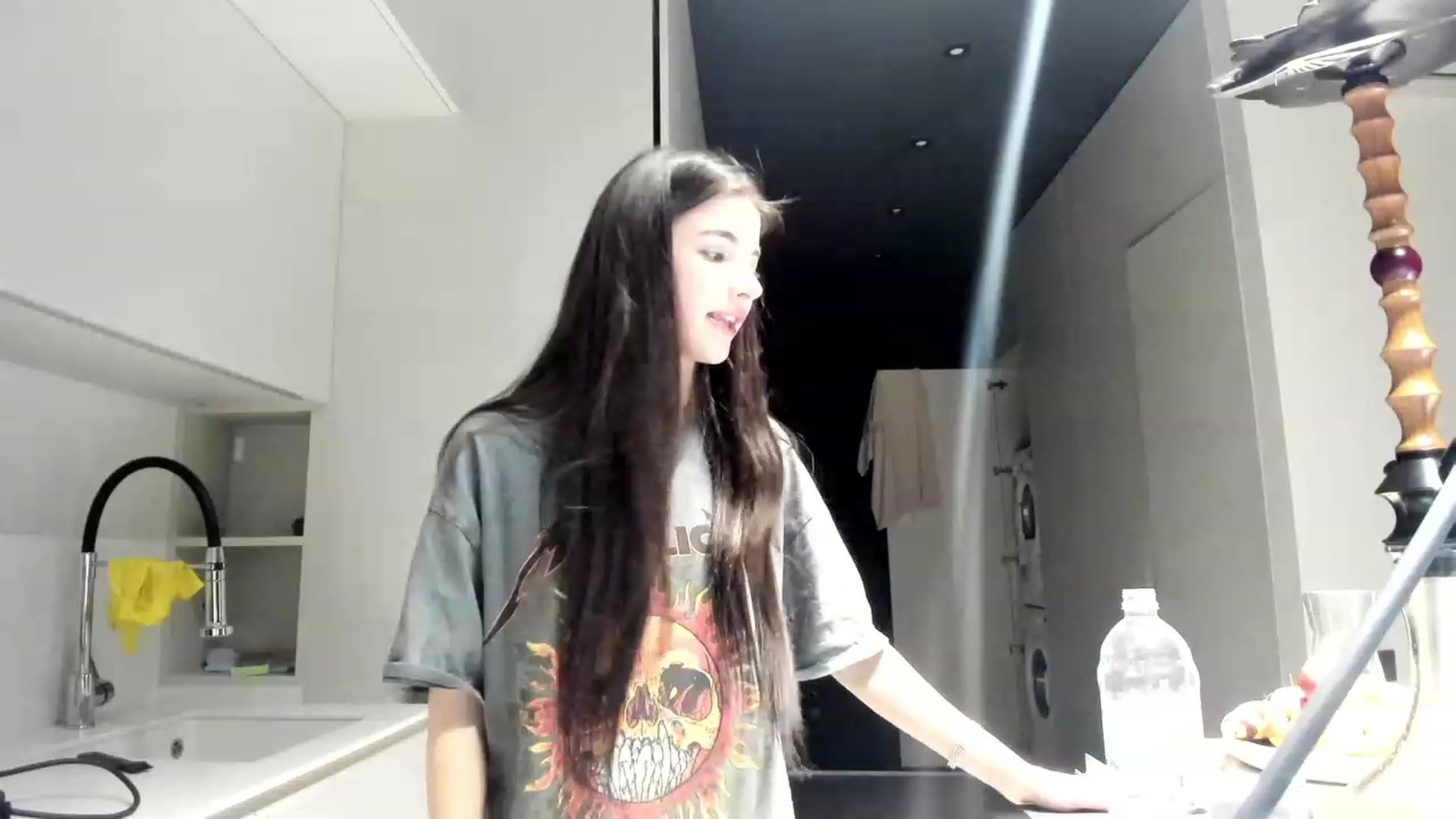 Gallery image thumbnail from SweetKlem's myfreecams stream on, 03/30/2023, 19:52 image 20 of 20