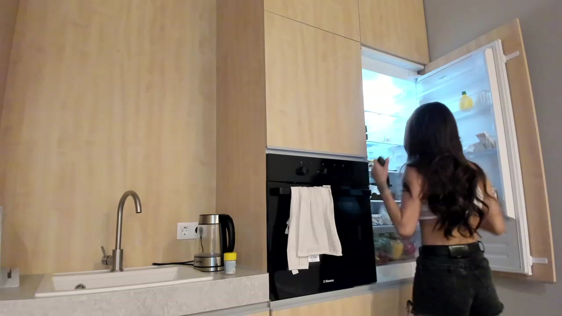 Gallery image thumbnail from SweetKlem's myfreecams stream on, 07/04/2023, 19:02 image 14 of 20