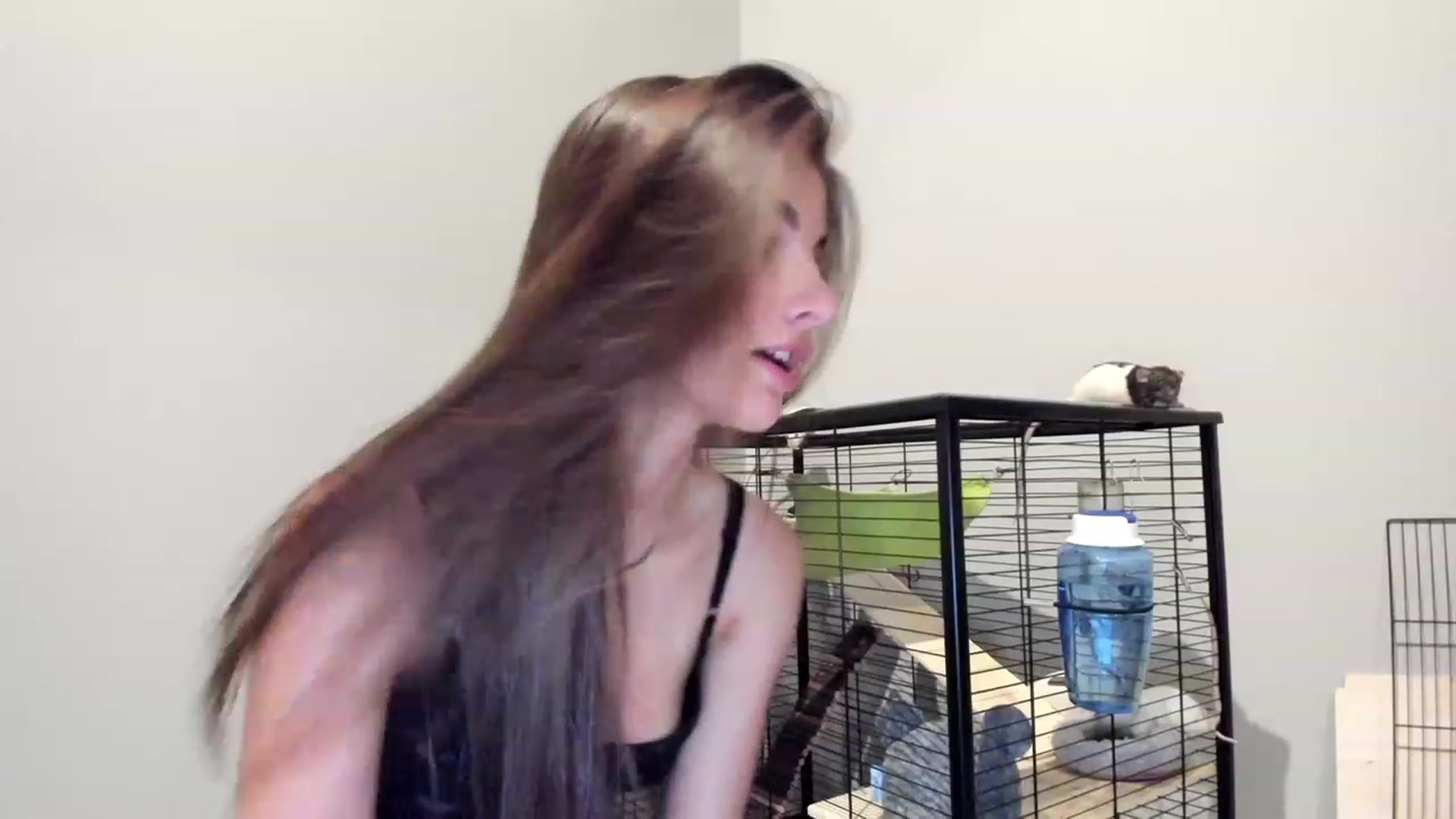 Gallery image thumbnail from SweetKlem's myfreecams stream on, 07/05/2023, 22:45 image 14 of 20