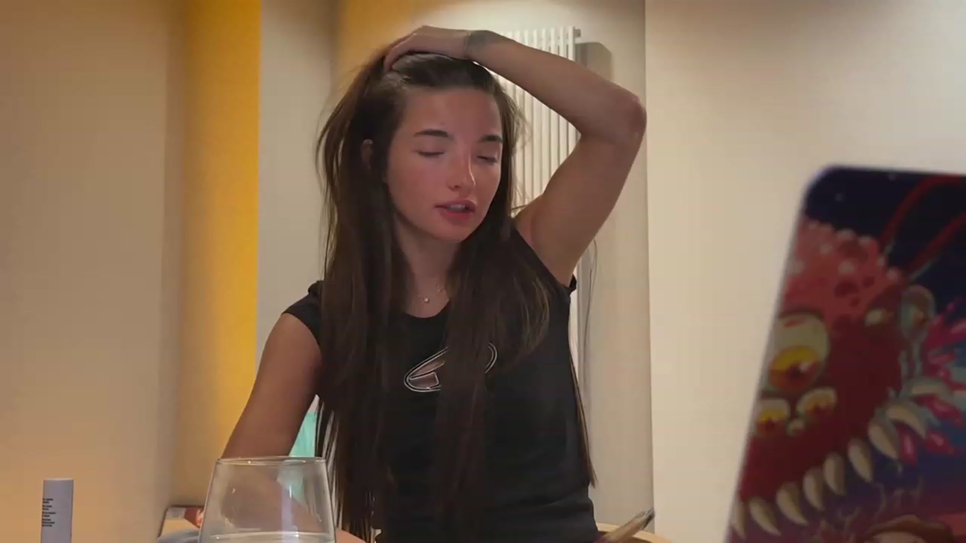 Gallery image thumbnail from SweetKlem's myfreecams stream on, 08/14/2023, 24:22 image 16 of 20