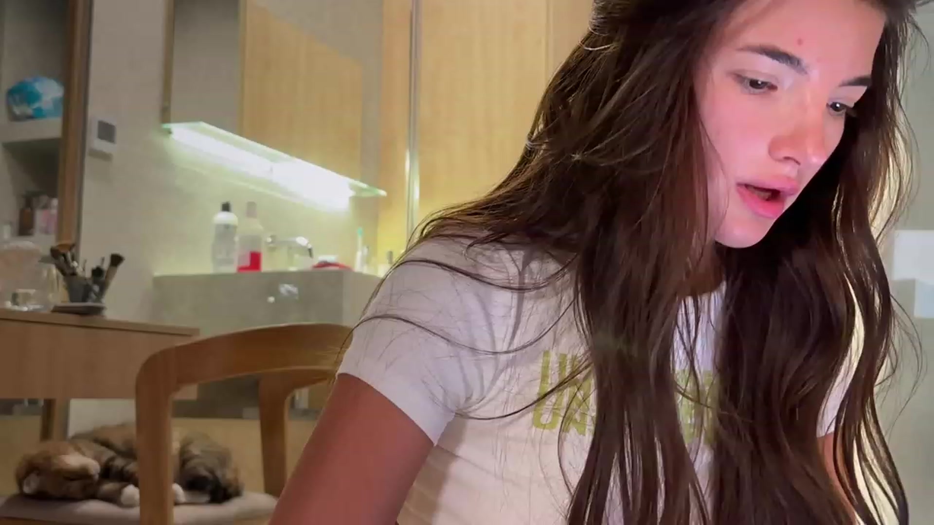 Gallery image thumbnail from SweetKlem's myfreecams stream on, 08/14/2023, 23:04 image 13 of 20