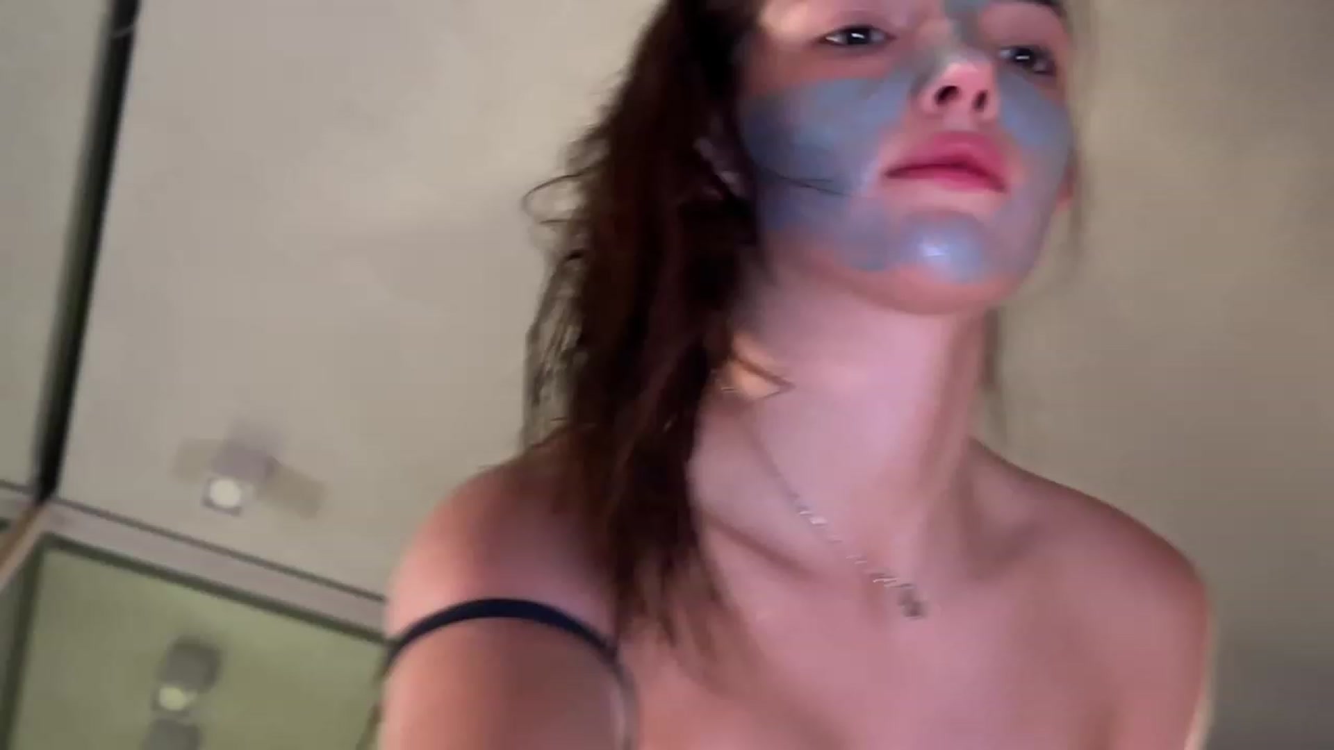 Gallery image thumbnail from SweetKlem's myfreecams stream on, 09/05/2023, 23:58 image 1 of 20
