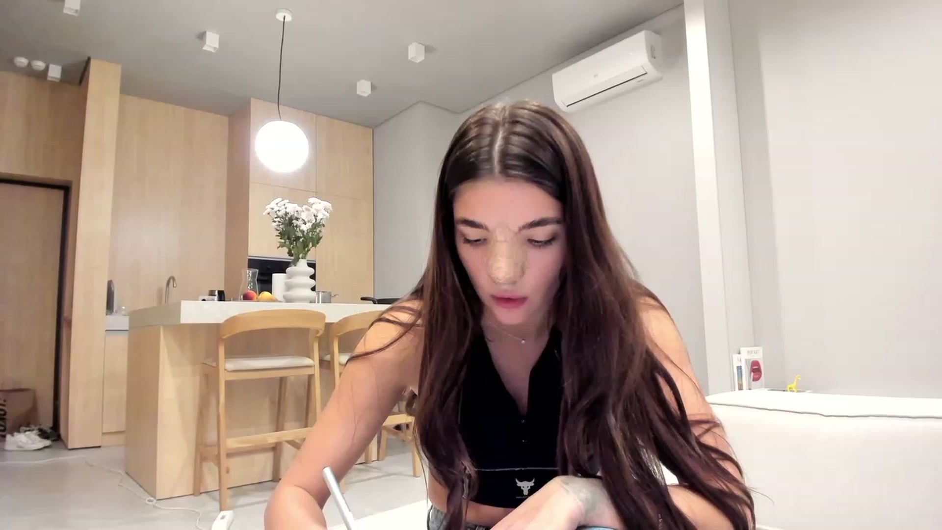 Gallery image thumbnail from SweetKlem's myfreecams stream on, 09/24/2023, 17:41 image 3 of 20