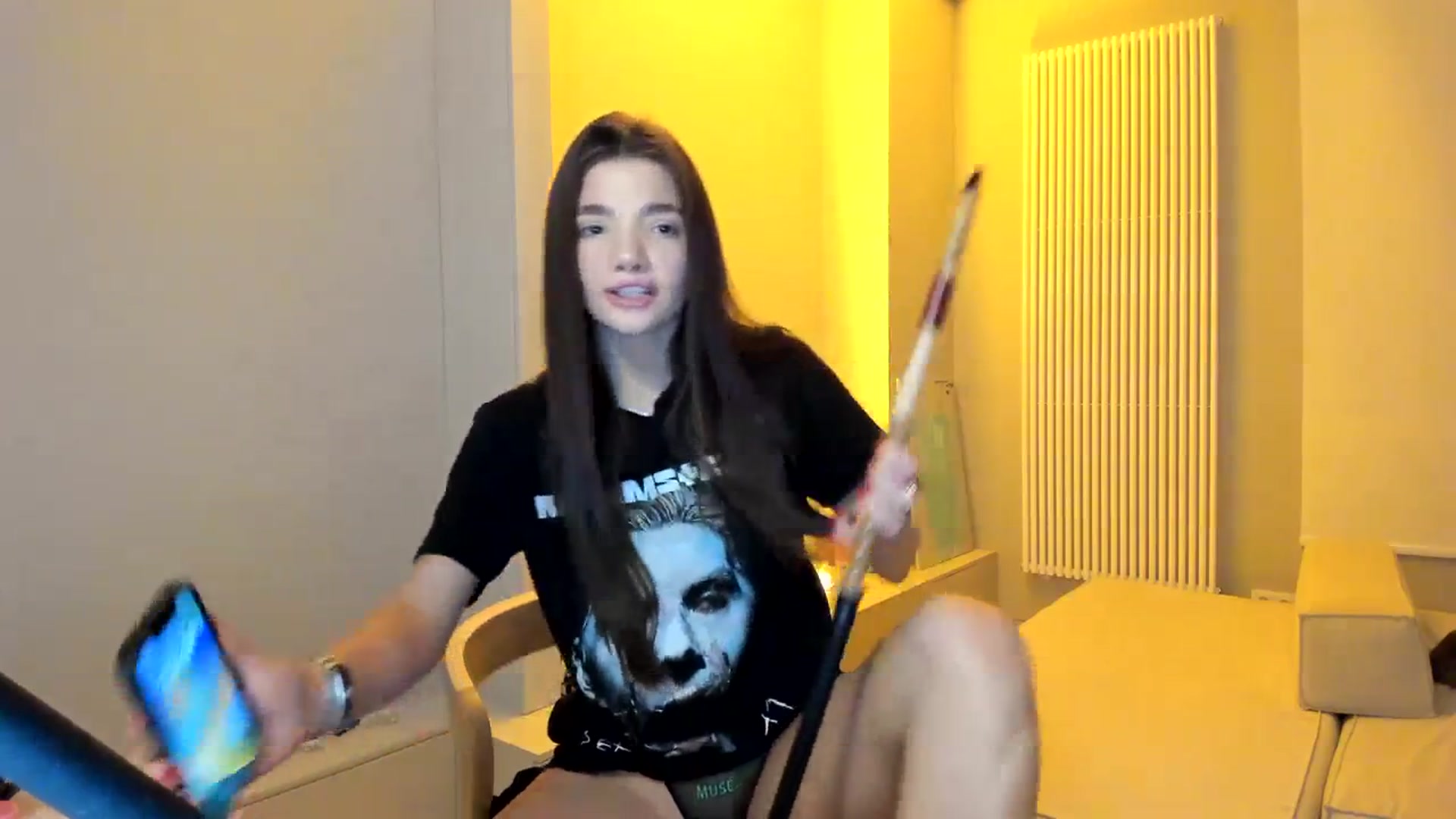 Gallery image thumbnail from SweetKlem's myfreecams stream on, 10/10/2023, 22:22 image 5 of 20