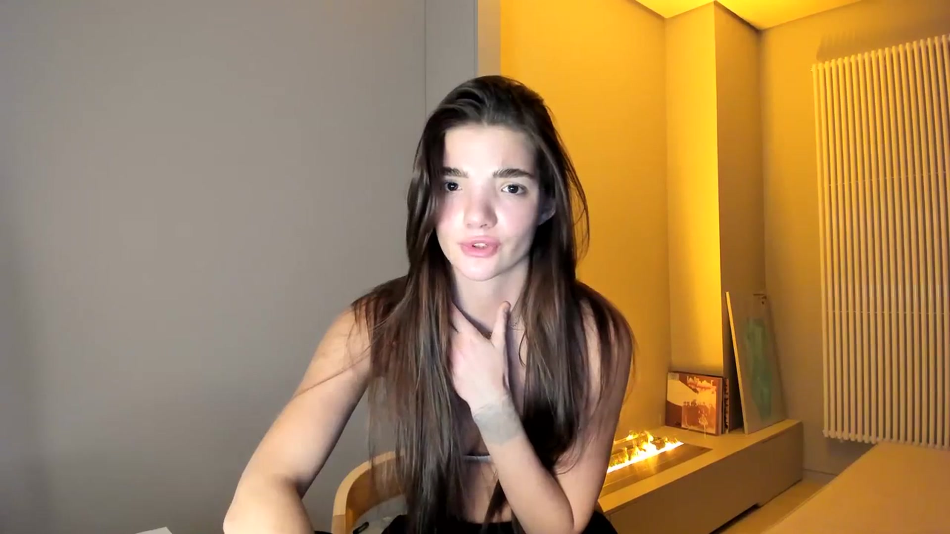 Gallery image thumbnail from SweetKlem's myfreecams stream on, 10/11/2023, 21:50 image 20 of 20