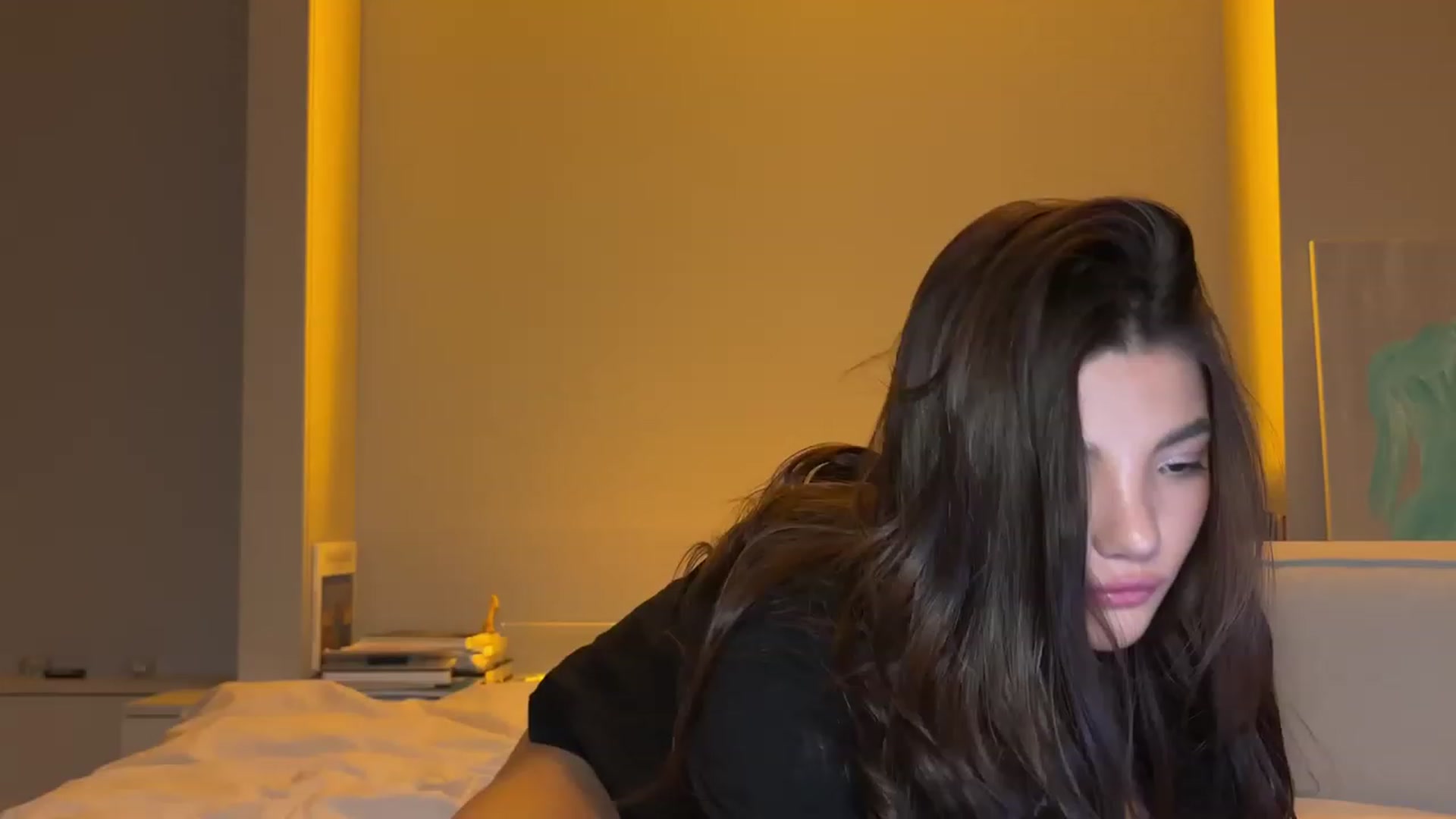 Gallery image thumbnail from SweetKlem's myfreecams stream on, 10/24/2023, 23:45 image 3 of 20