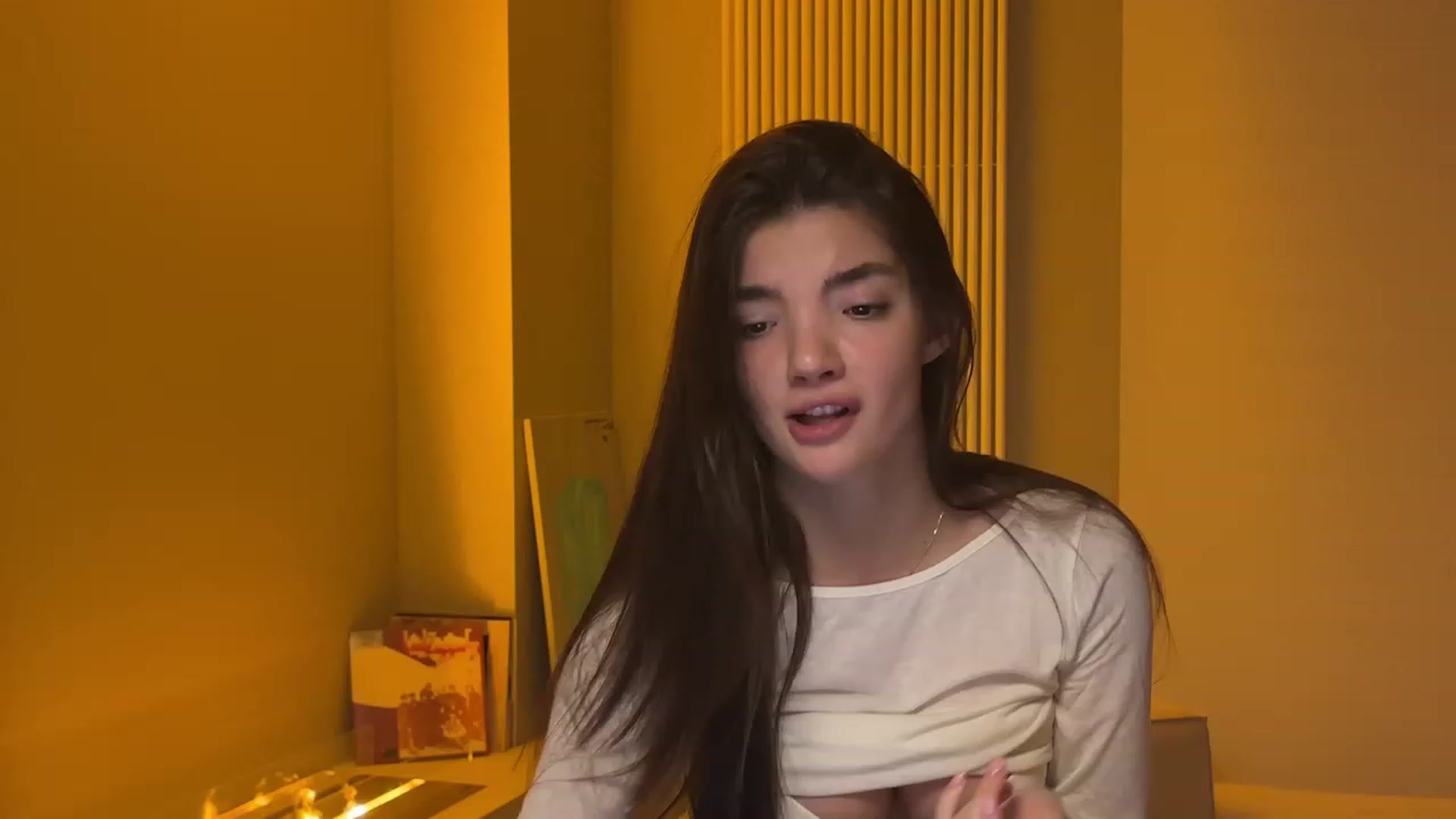 Gallery image thumbnail from SweetKlem's myfreecams stream on, 11/08/2023, 20:07 image 1 of 20