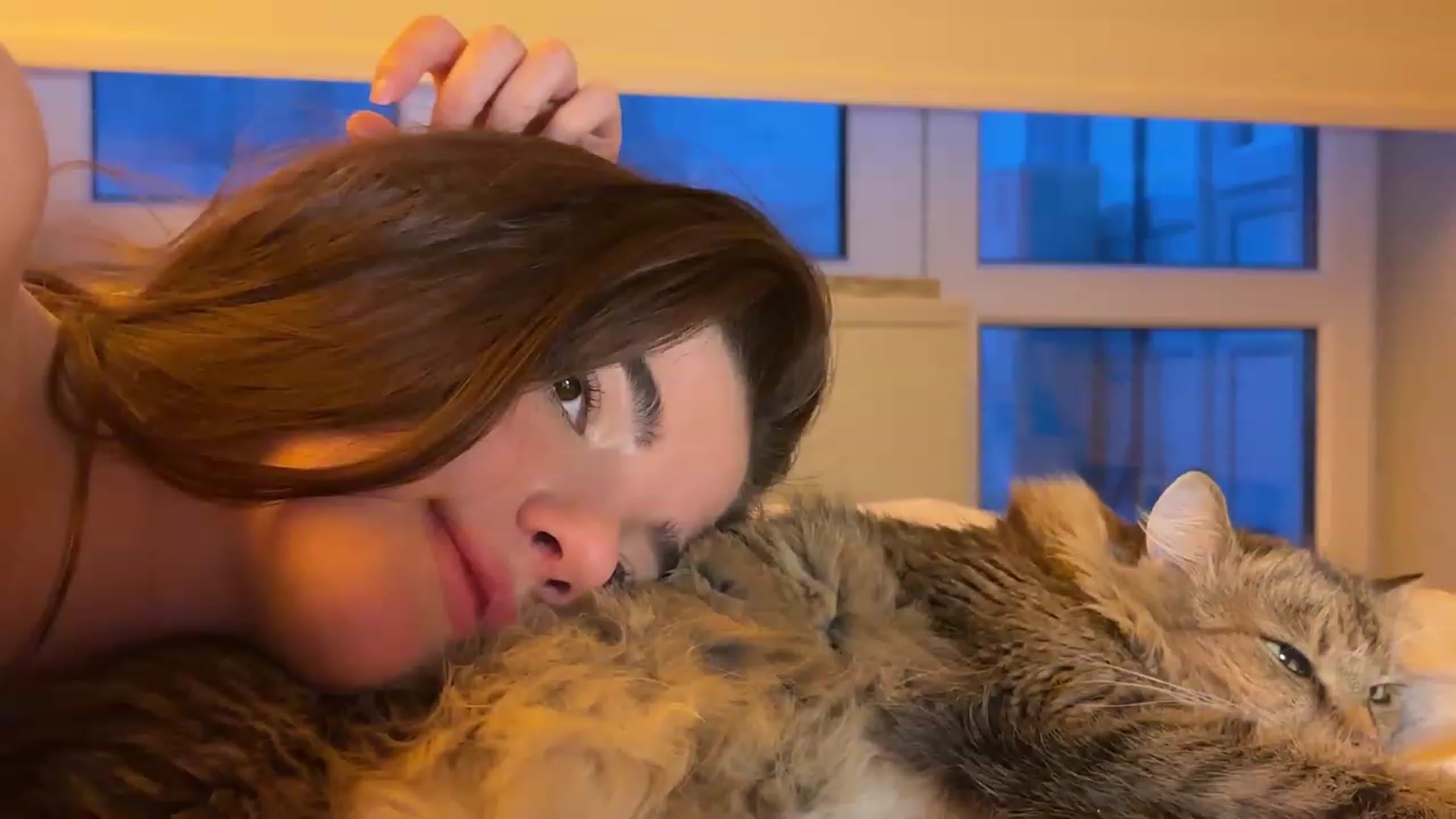 Gallery image thumbnail from SweetKlem's myfreecams stream on, 11/19/2023, 05:21 image 1 of 20