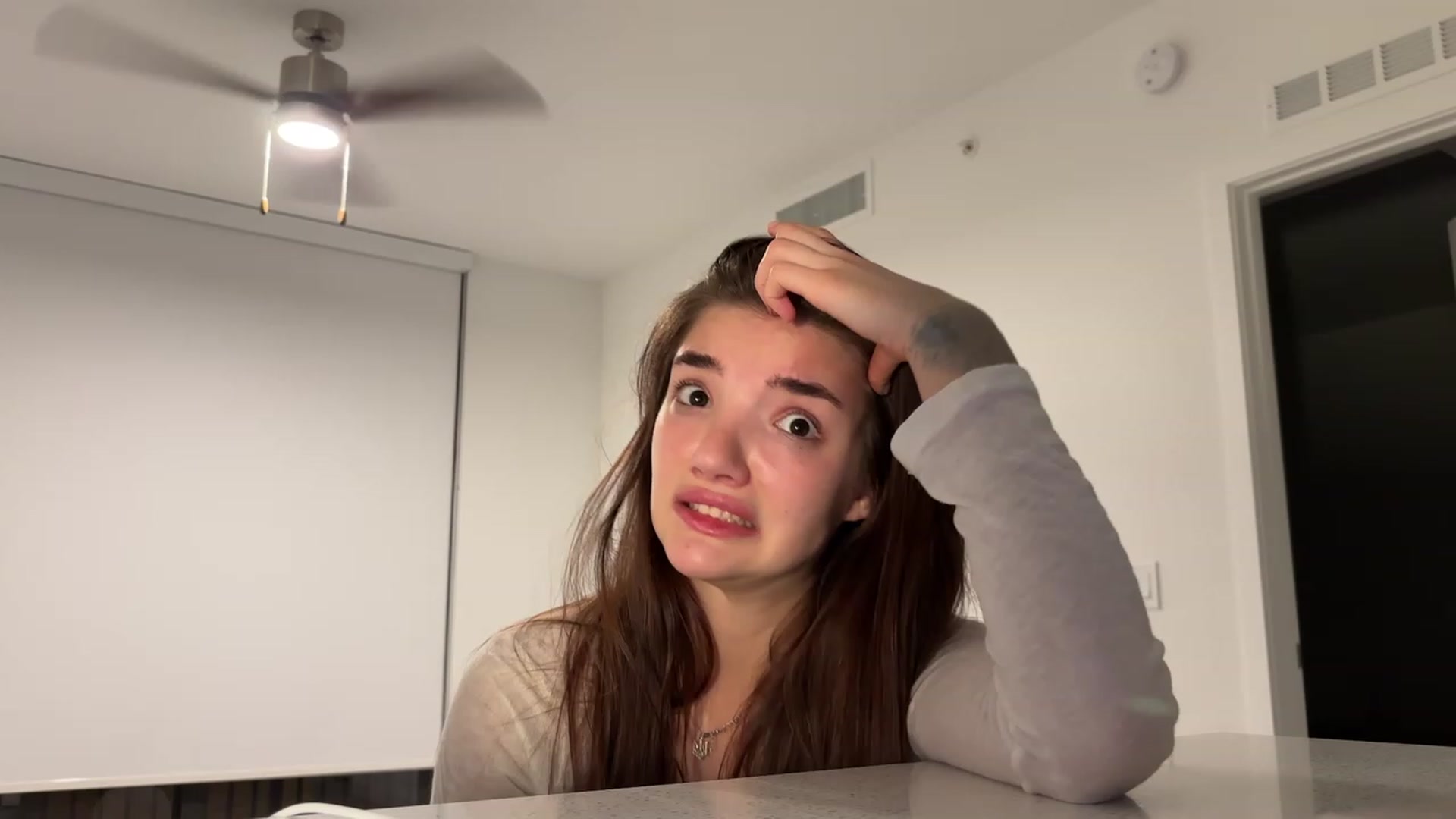 Gallery image thumbnail from SweetKlem's myfreecams stream on, 12/13/2023, 02:47 image 6 of 20