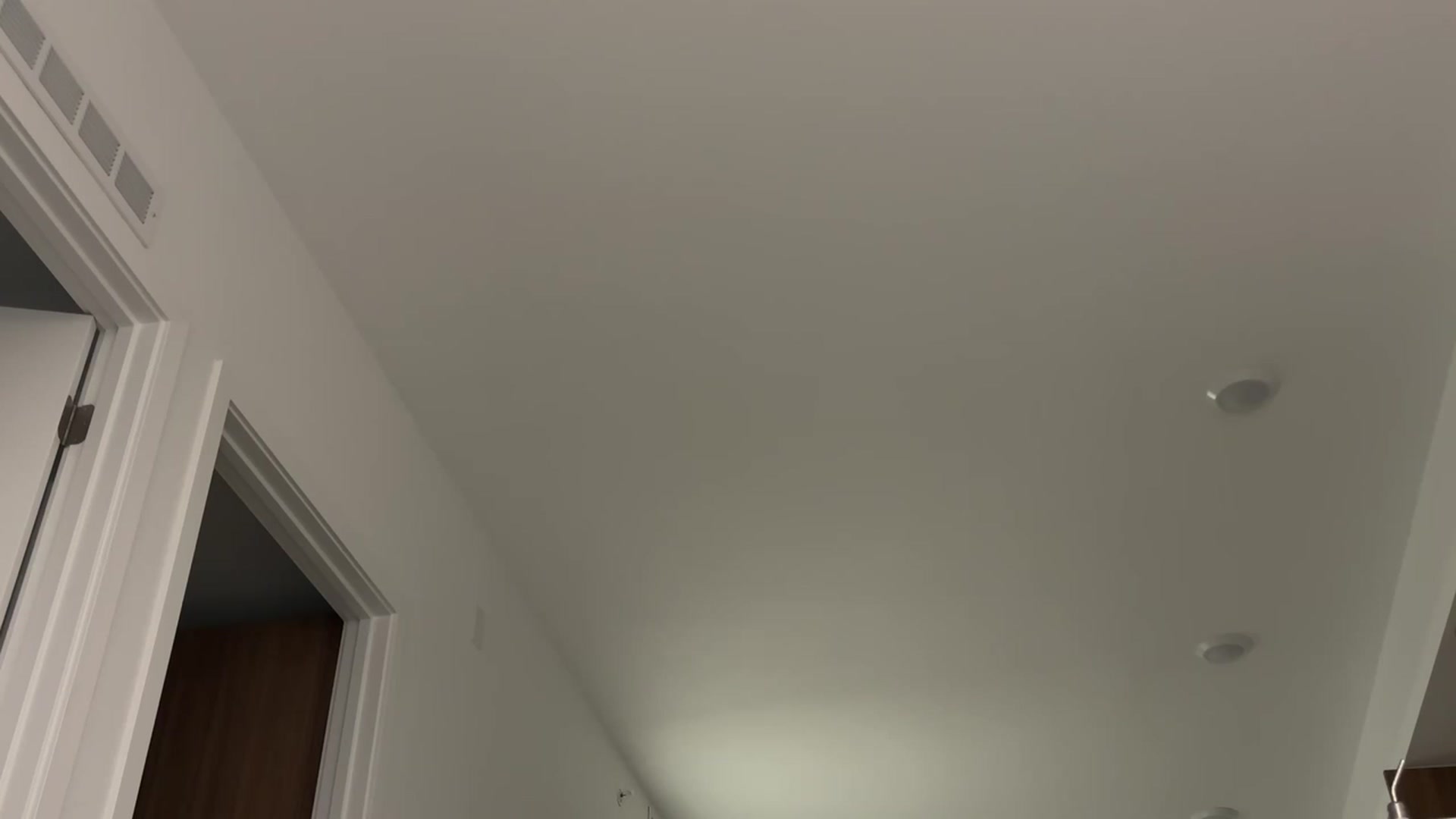 Gallery image thumbnail from SweetKlem's myfreecams stream on, 12/18/2023, 01:03 image 3 of 20