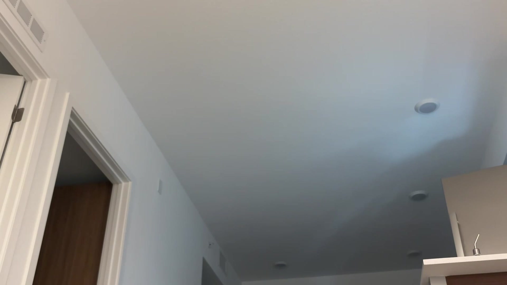 Gallery image thumbnail from SweetKlem's myfreecams stream on, 12/18/2023, 01:03 image 13 of 20
