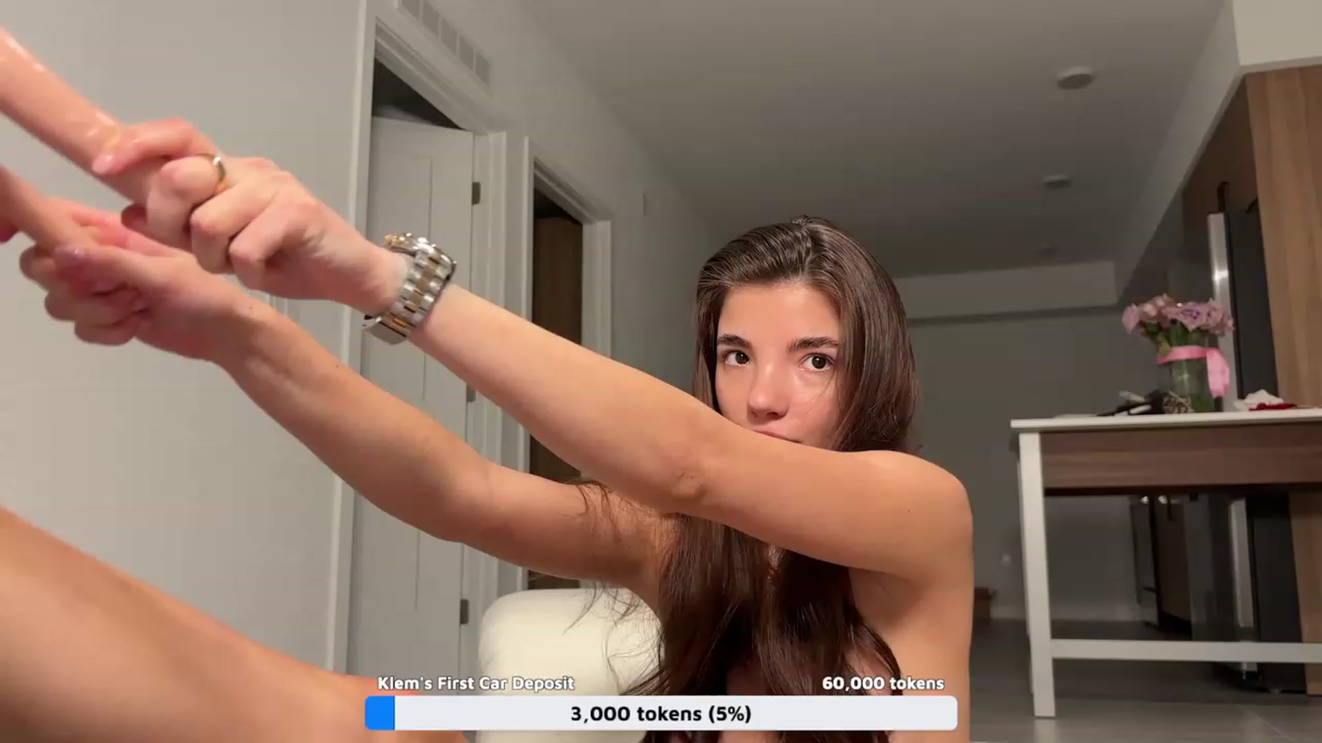 Gallery image thumbnail from SweetKlem's myfreecams stream on, 01/12/2024, 06:29 image 7 of 20