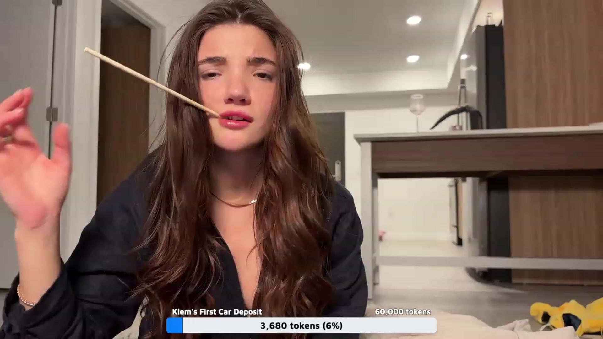Gallery image thumbnail from SweetKlem's myfreecams stream on, 01/15/2024, 05:54 image 6 of 20