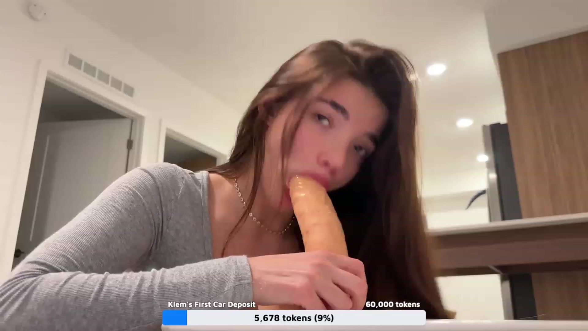 Gallery image thumbnail from SweetKlem's myfreecams stream on, 01/22/2024, 07:41 image 11 of 20